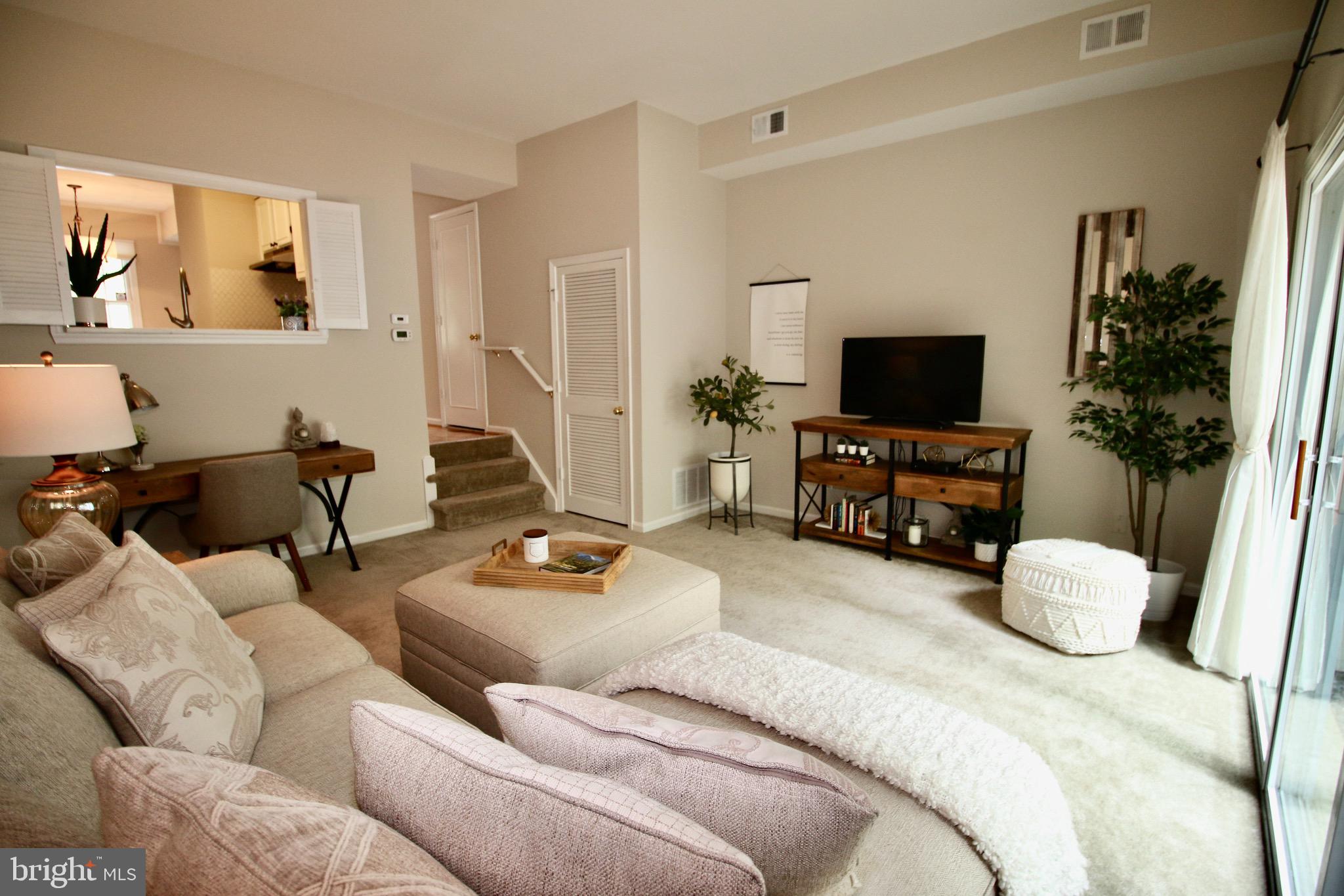 CARDINAL FOREST - Residential Lease