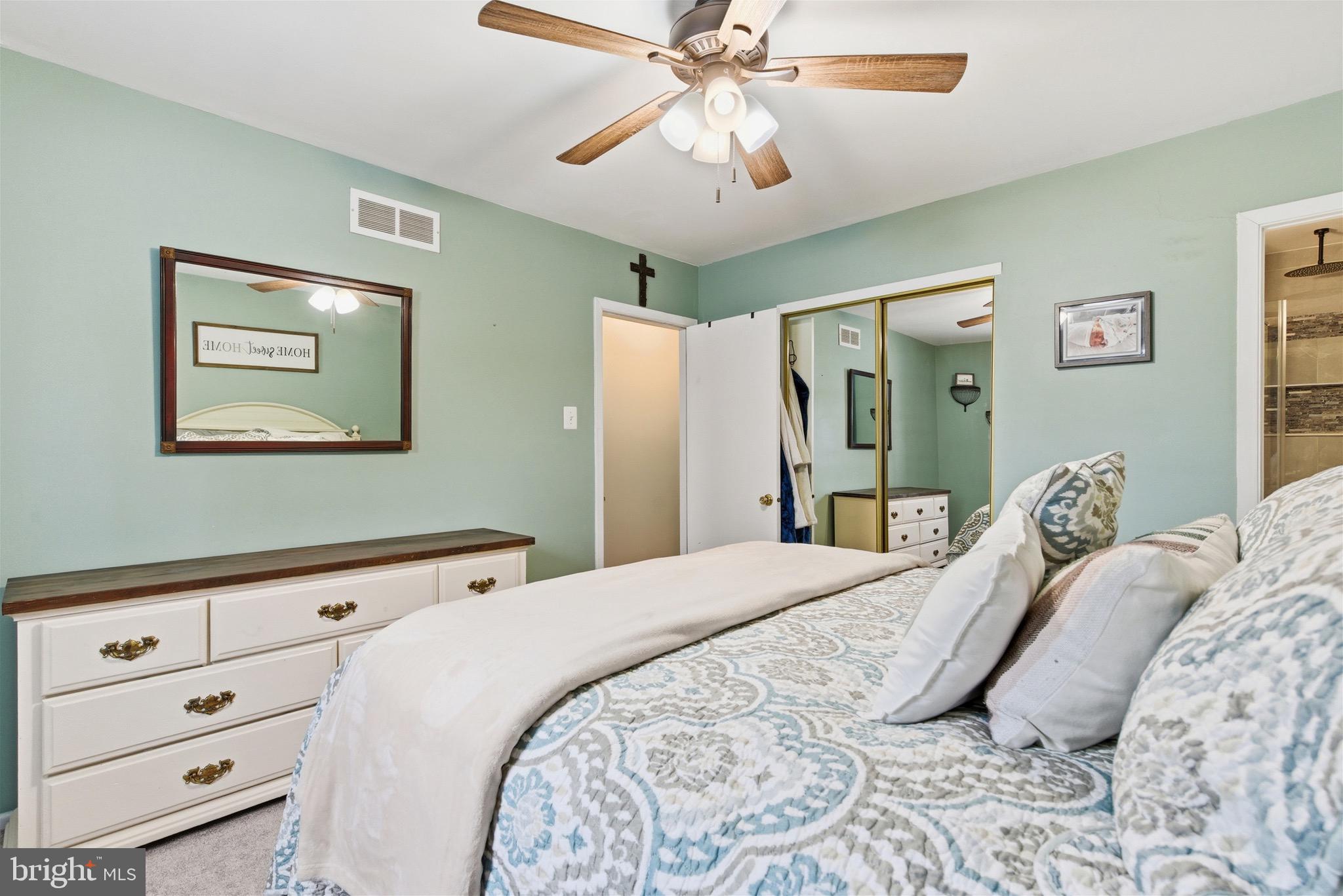 SOMERTON - Residential