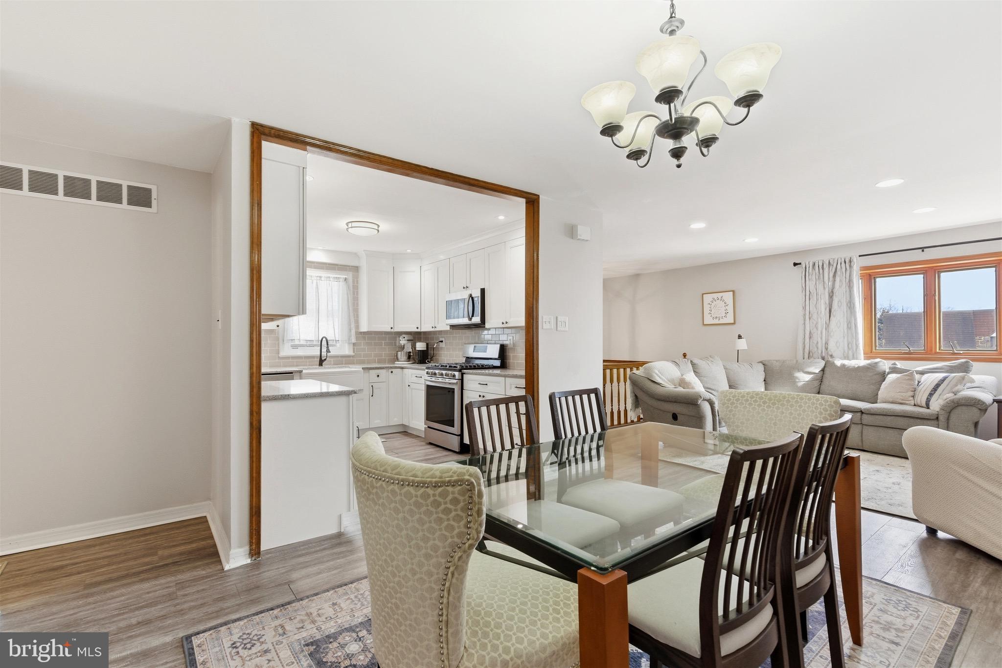 SOMERTON - Residential