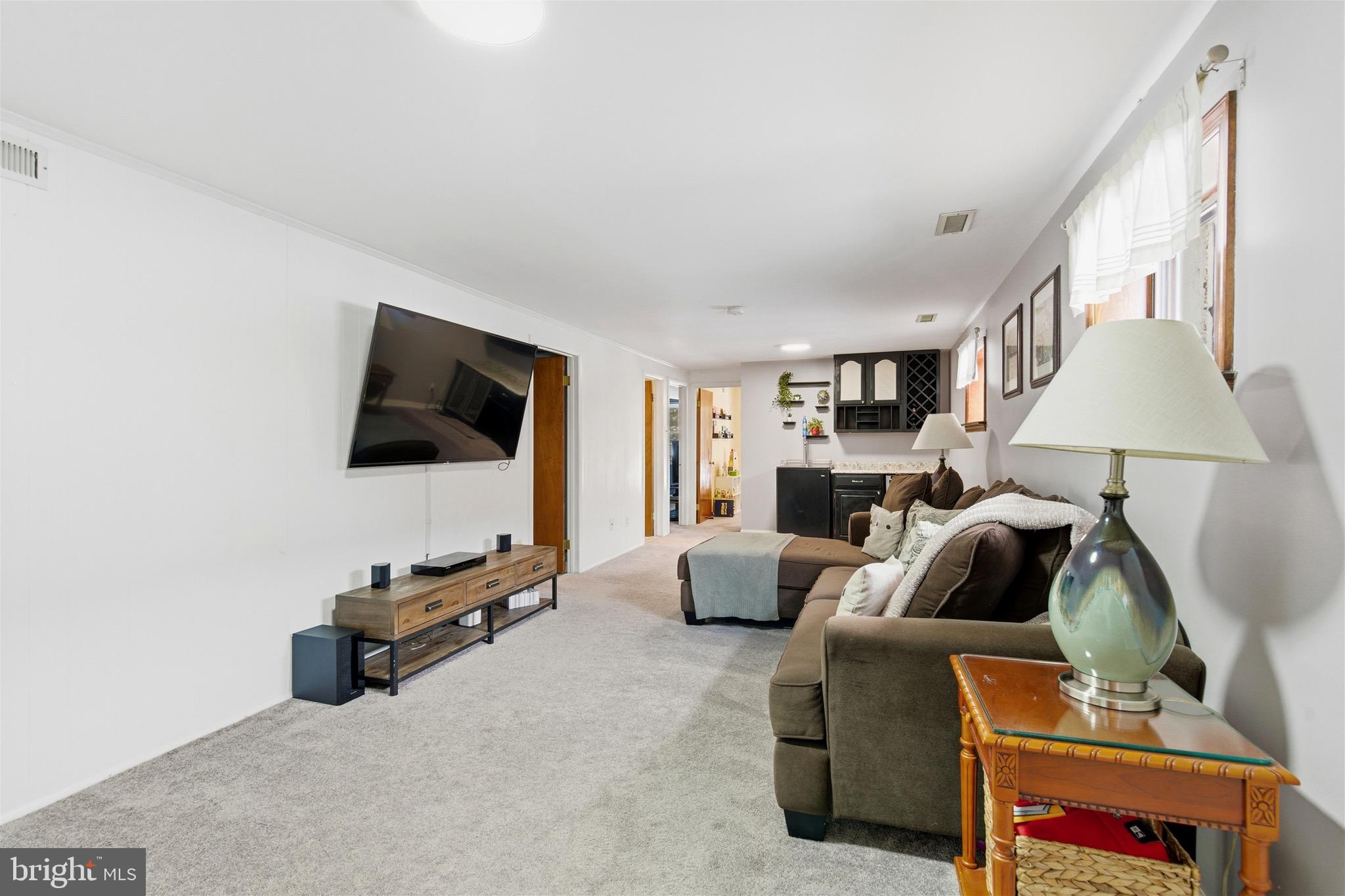 SOMERTON - Residential