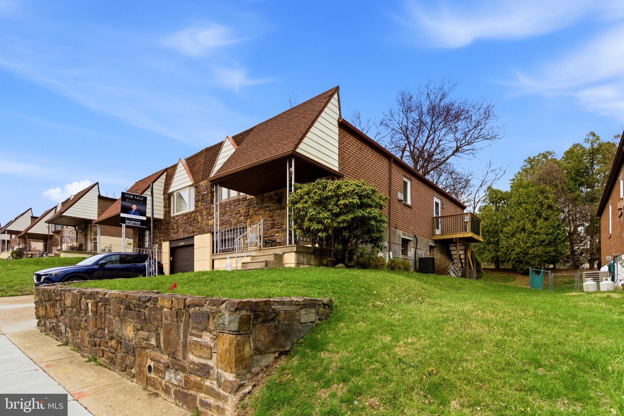 SOMERTON - Residential