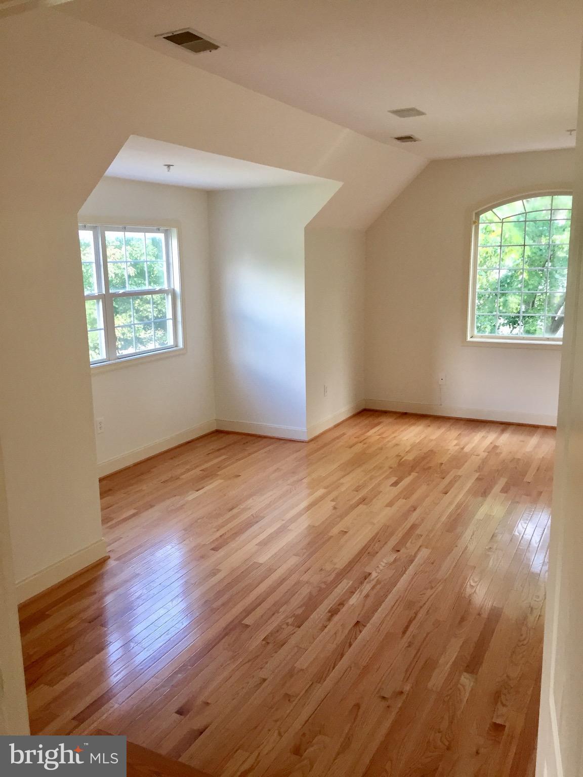 THE FOREST AT HUNTERS MI - Residential