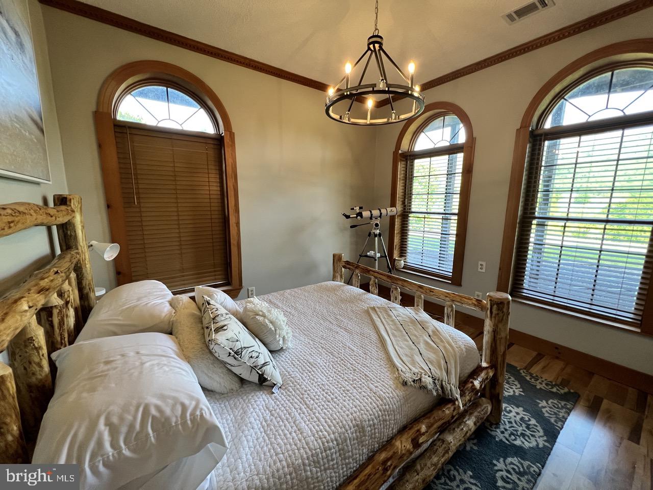 NONE UNRESTRICTED - Residential