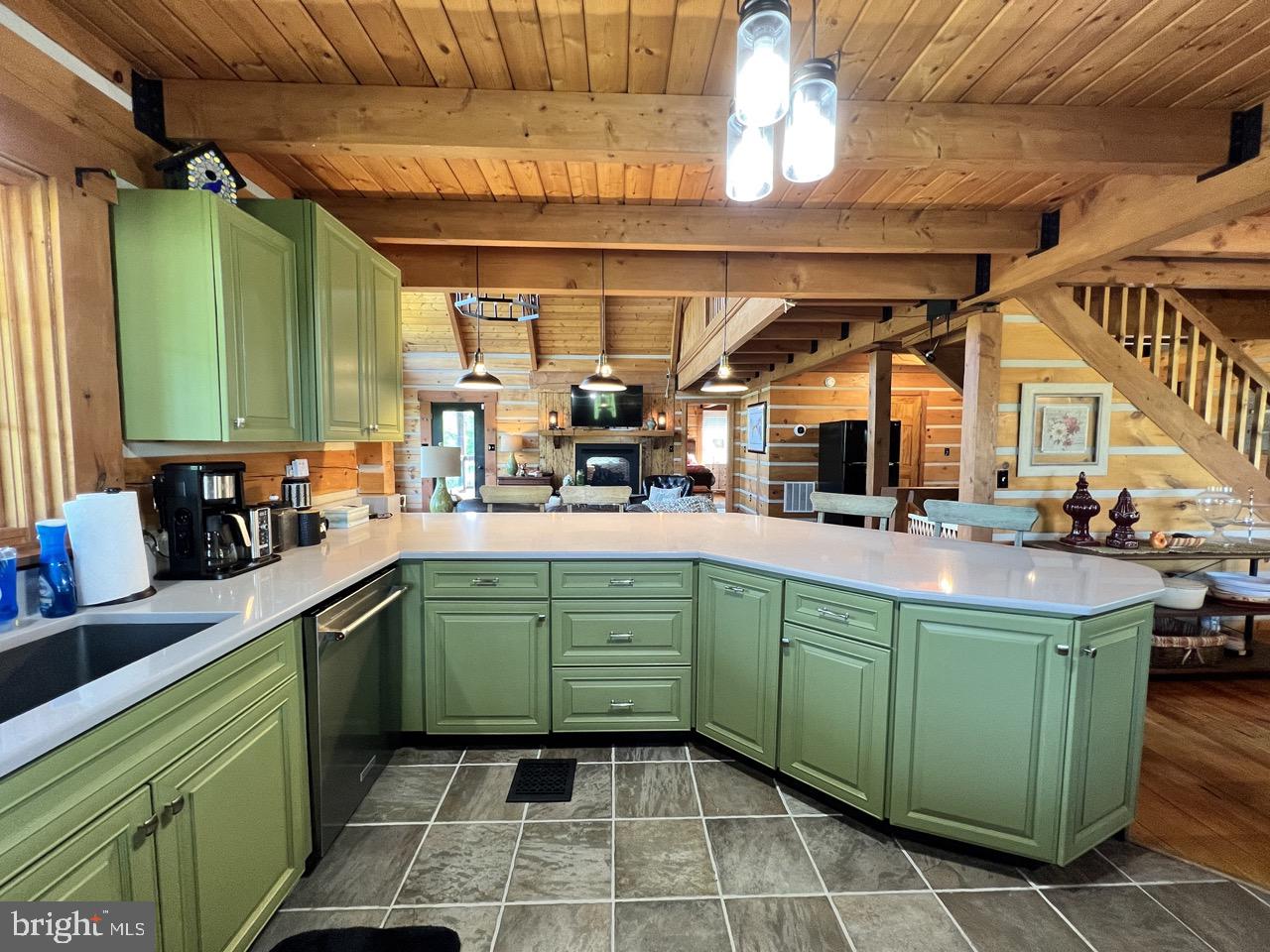 NONE UNRESTRICTED - Residential