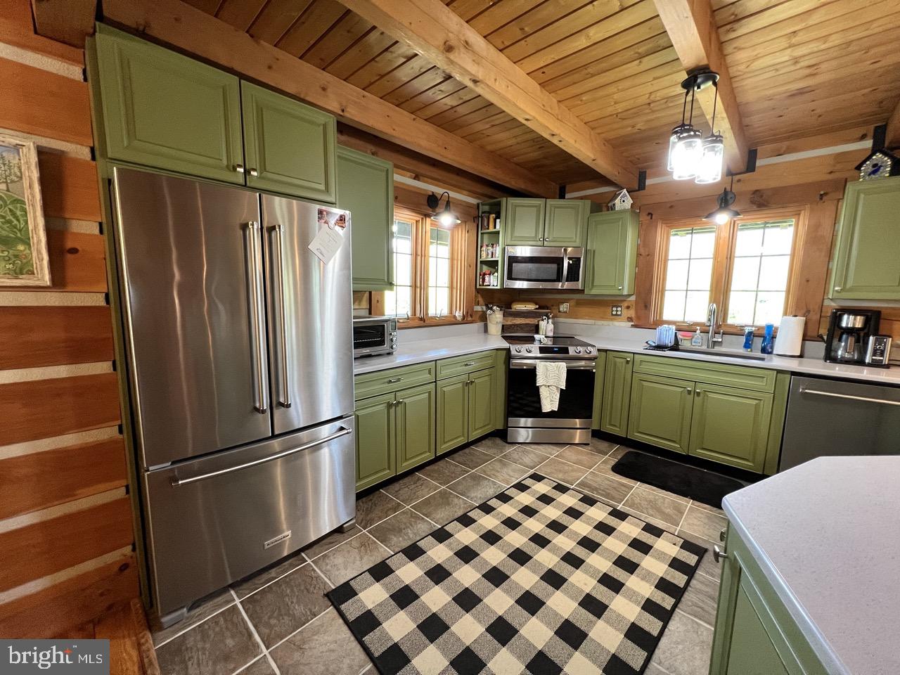 NONE UNRESTRICTED - Residential