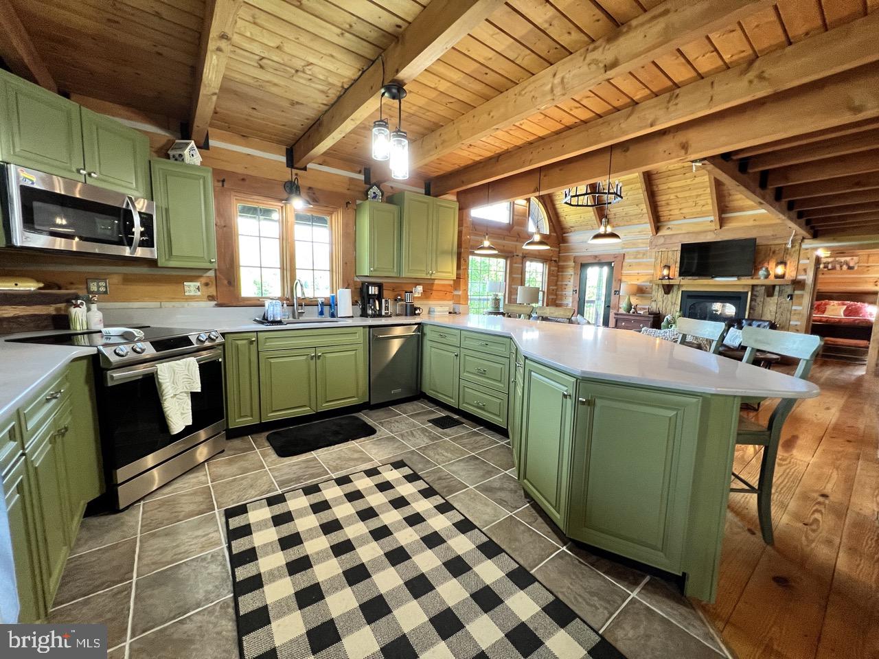 NONE UNRESTRICTED - Residential