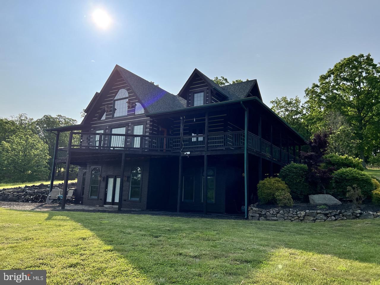 NONE UNRESTRICTED - Residential