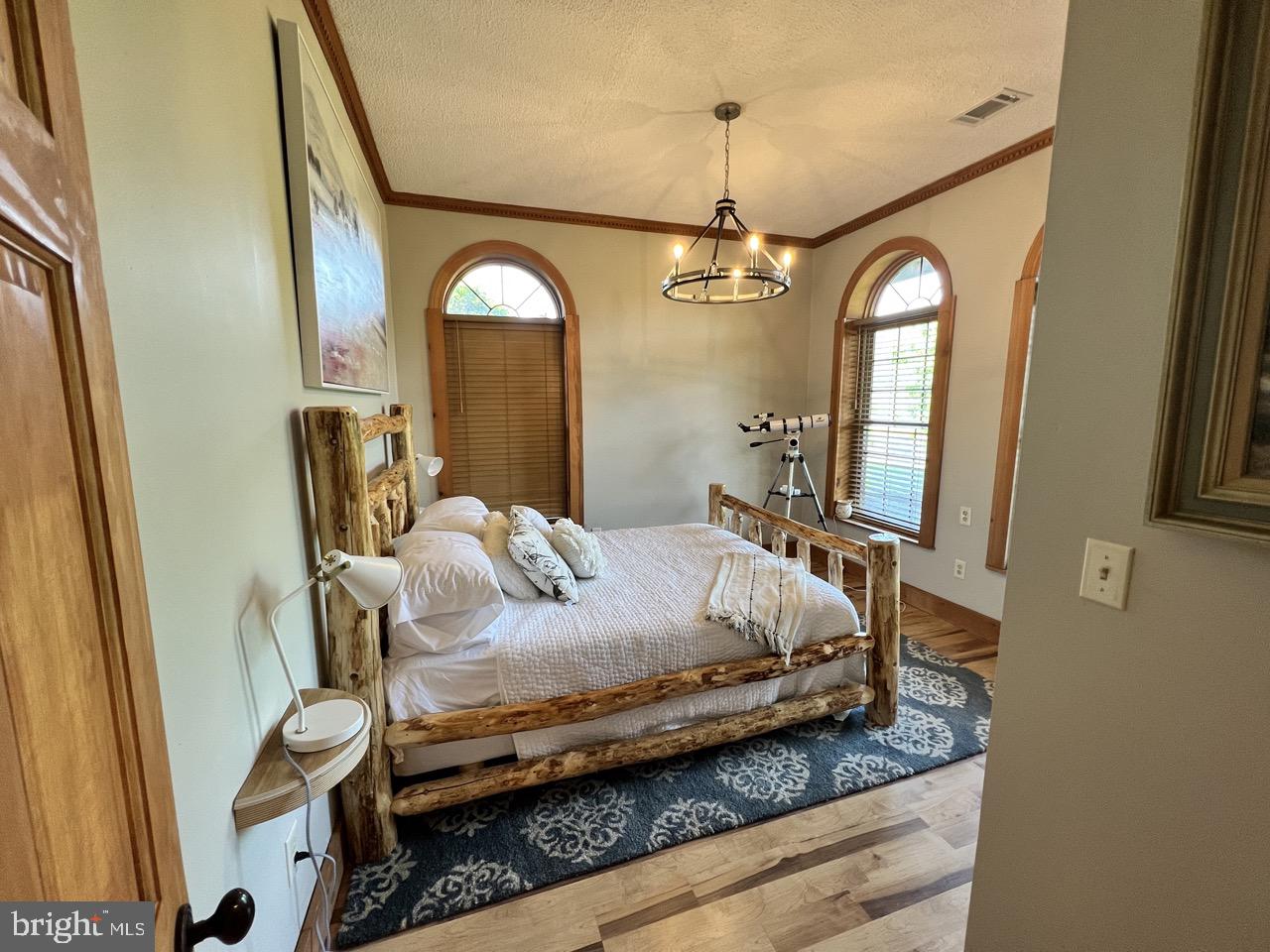 NONE UNRESTRICTED - Residential