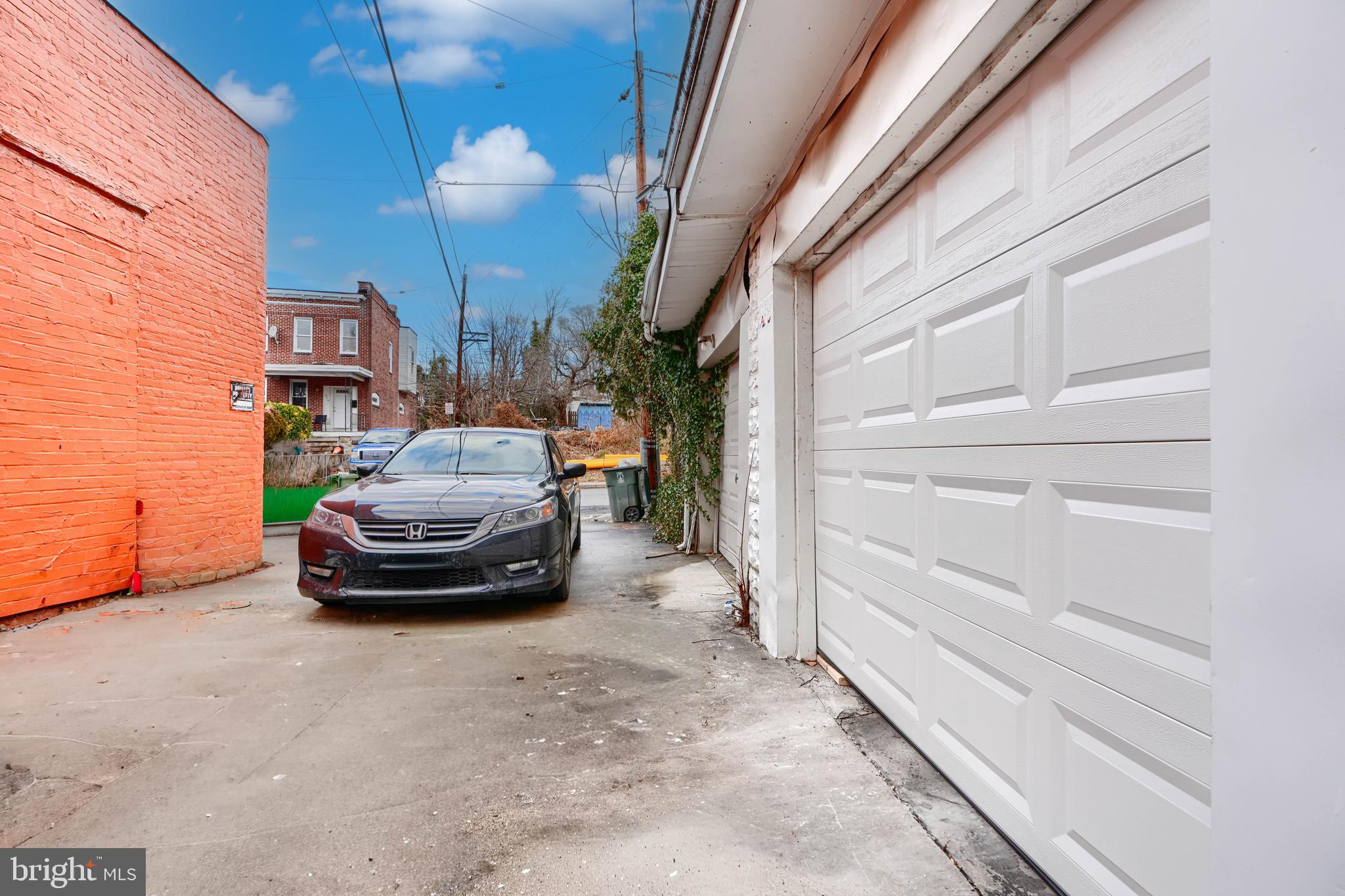 WAVERLY - Residential