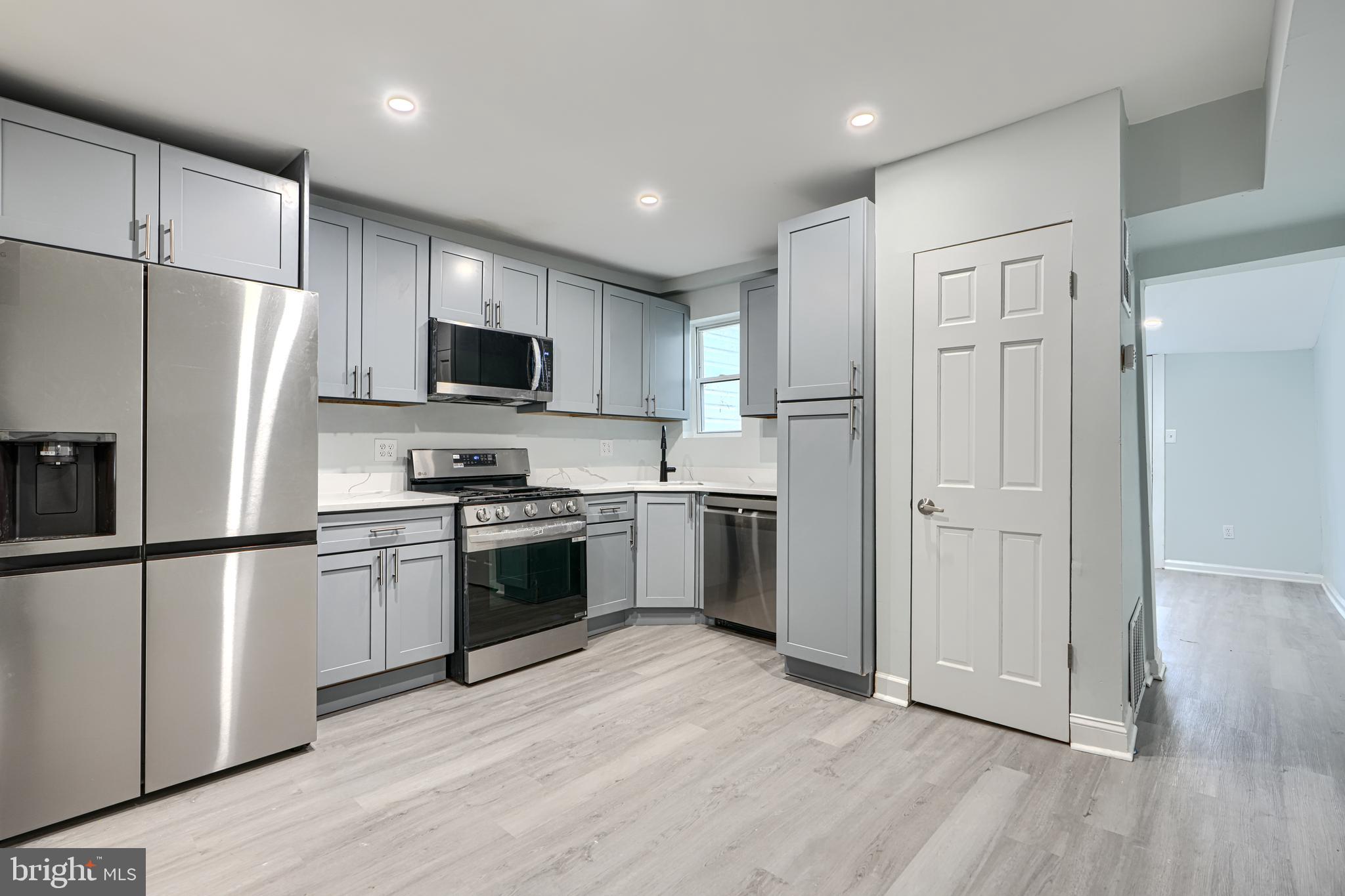 WAVERLY - Residential