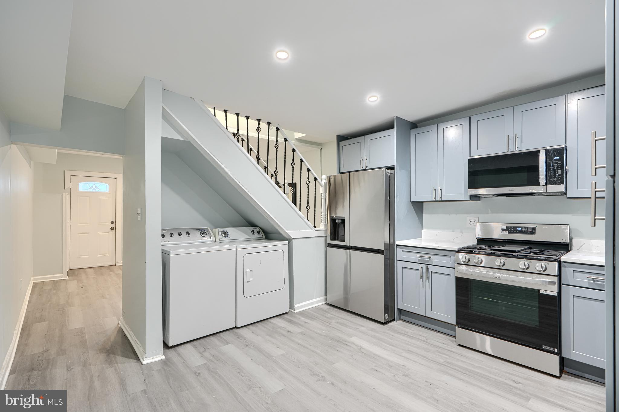 WAVERLY - Residential