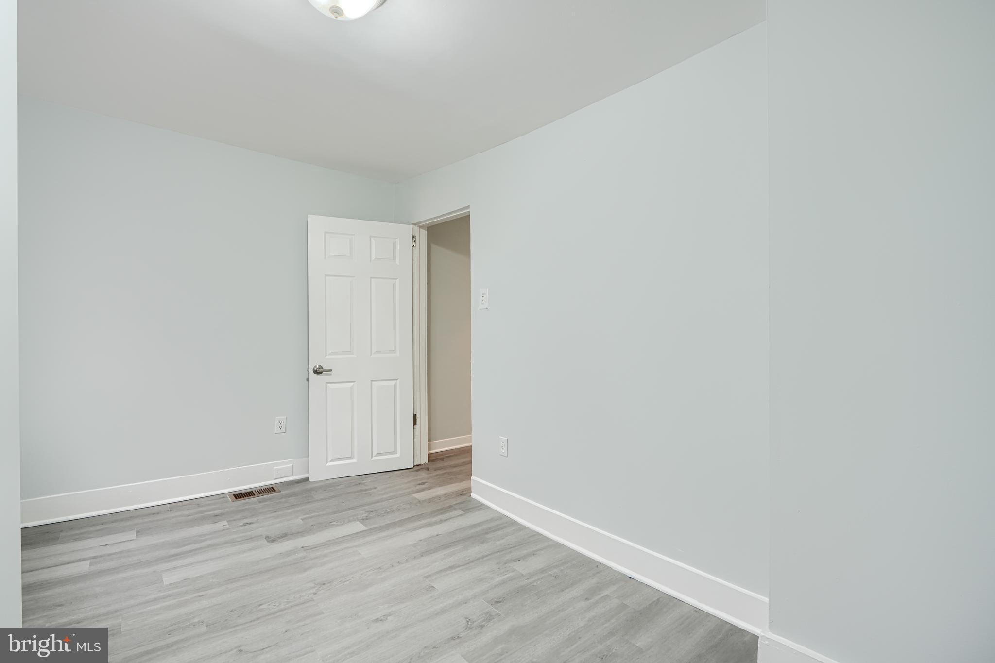 WAVERLY - Residential