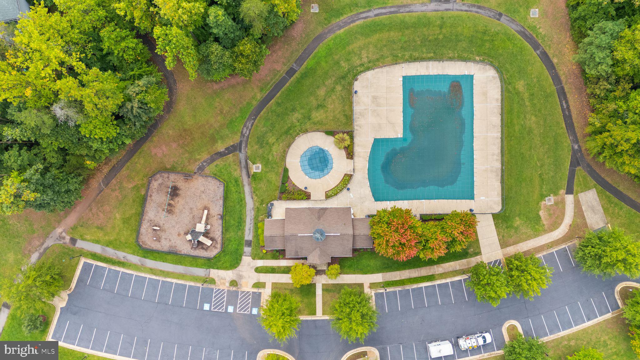 DOMINION VALLEY COUNTRY CLUB - Residential