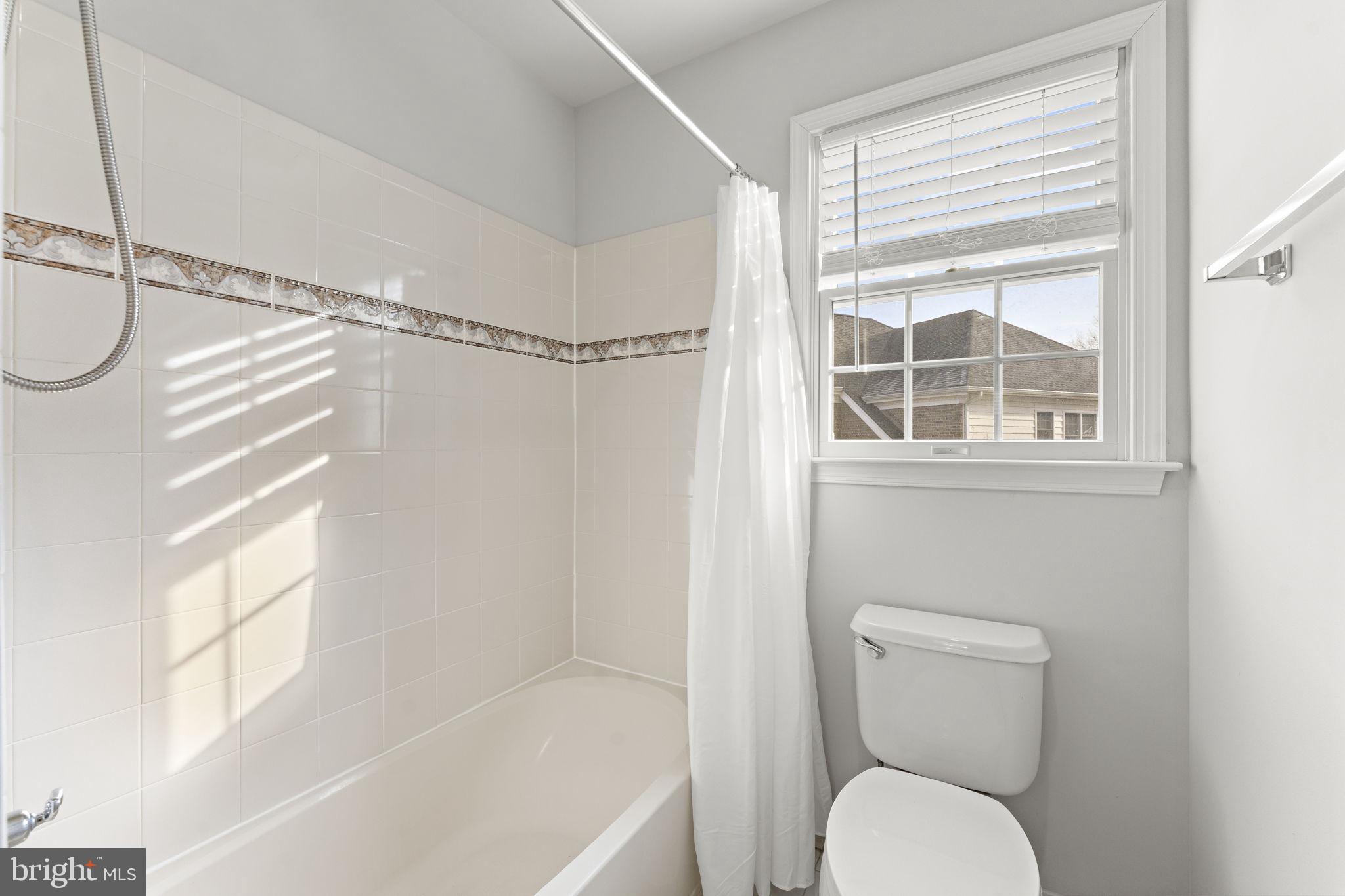 DOMINION VALLEY COUNTRY CLUB - Residential