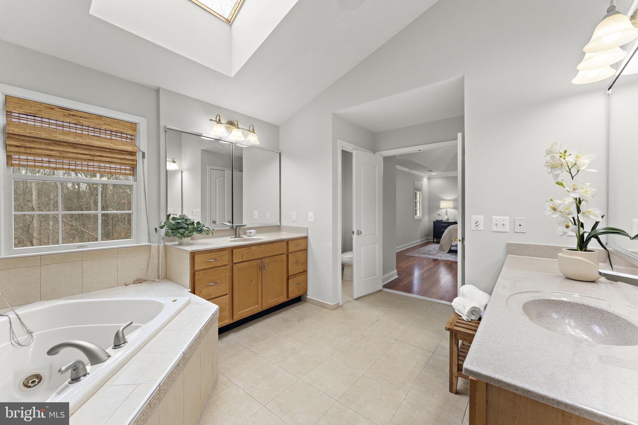 DOMINION VALLEY COUNTRY CLUB - Residential