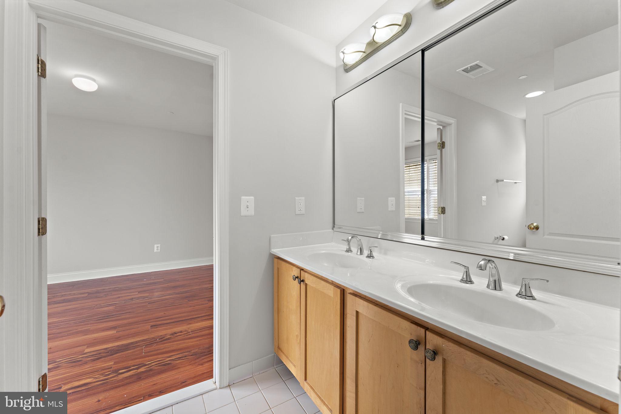 DOMINION VALLEY COUNTRY CLUB - Residential