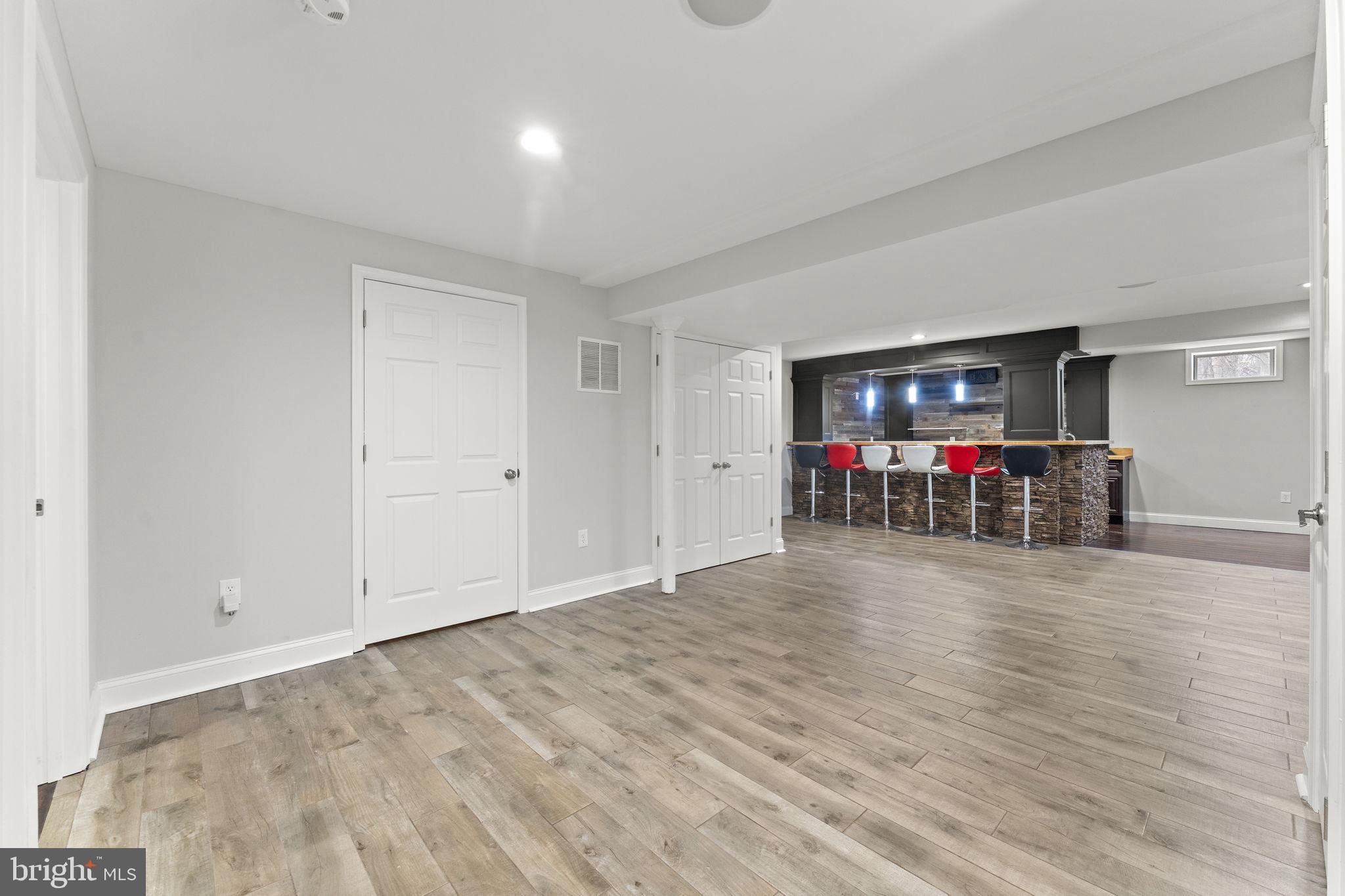 DOMINION VALLEY COUNTRY CLUB - Residential