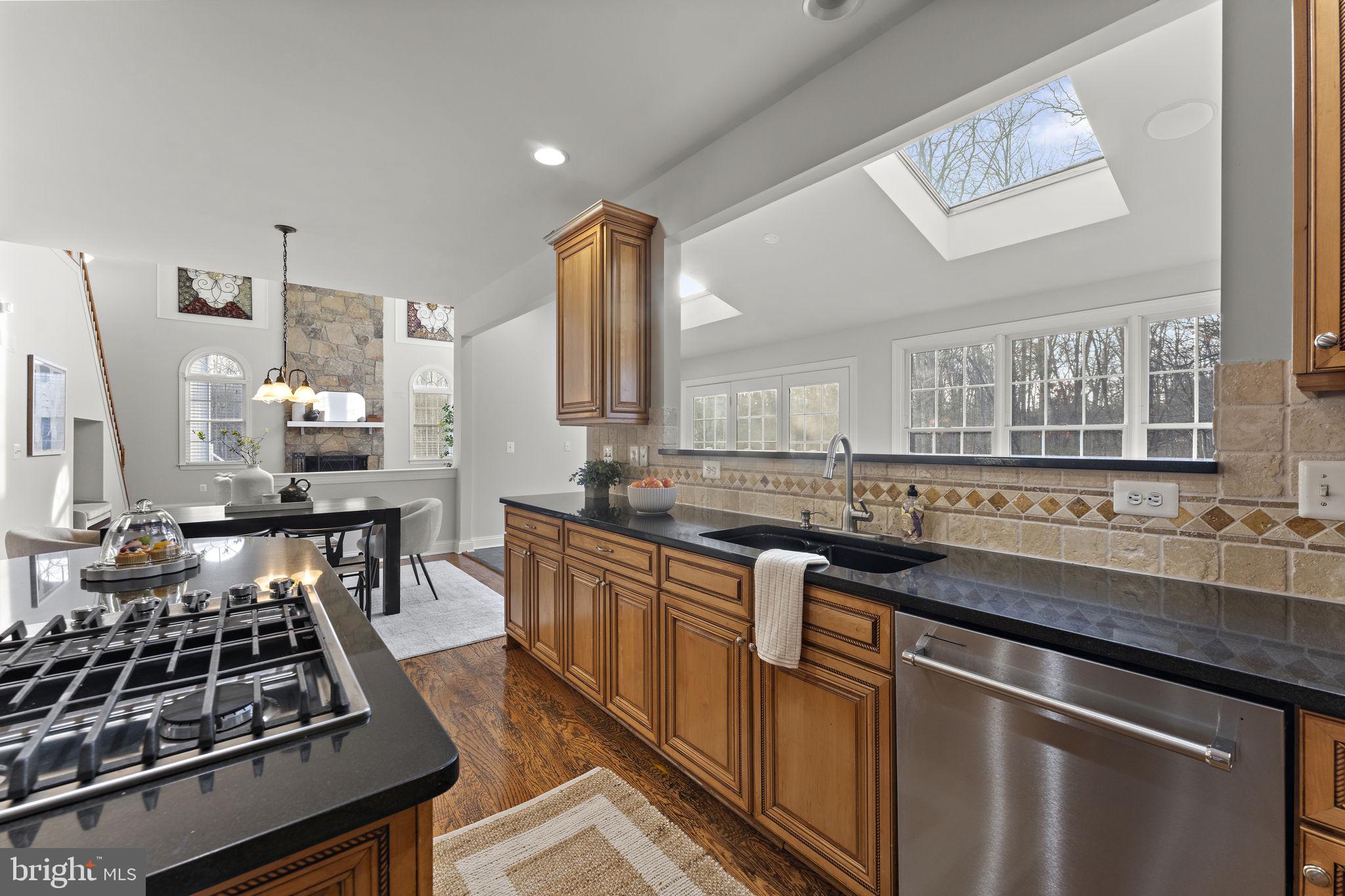 DOMINION VALLEY COUNTRY CLUB - Residential