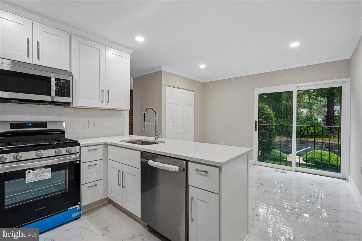 10713 DEBORAH DRIVE