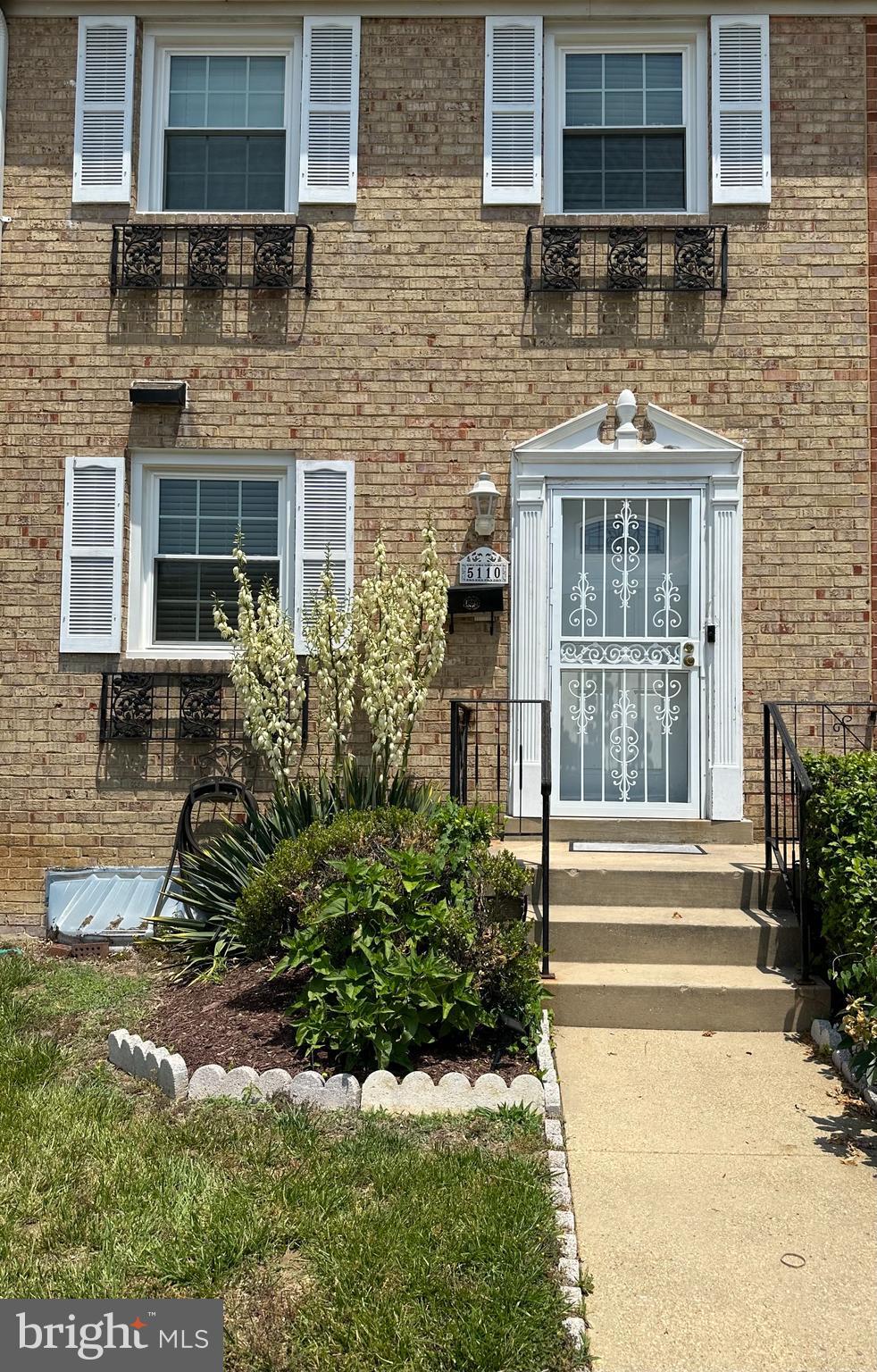 ANDREWS VILLAGE CONDOMIN - Residential