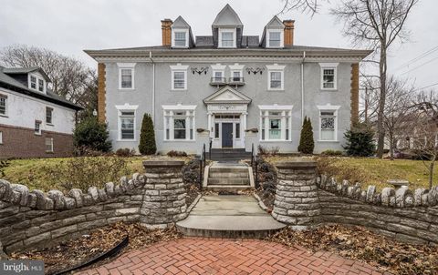 201 W TULPEHOCKEN PHILADELPHIA PA 19144