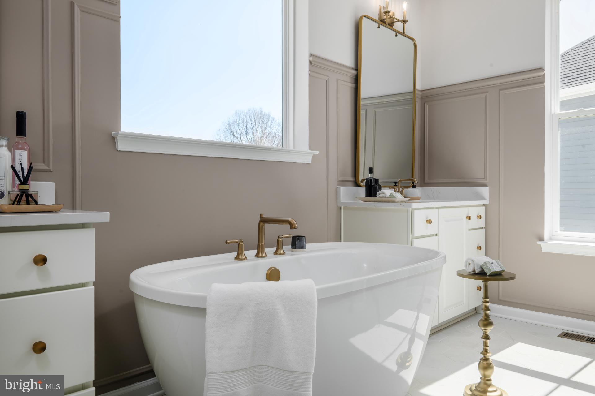 TUSCARORA CREEK - Residential