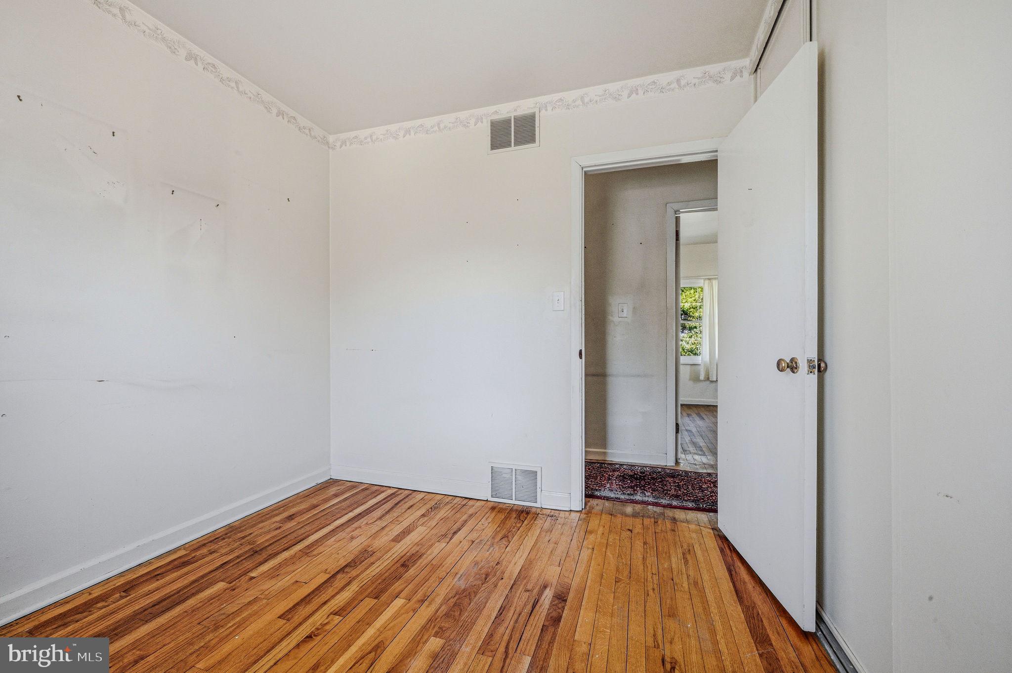 ASHBOURNE HILLS - Residential