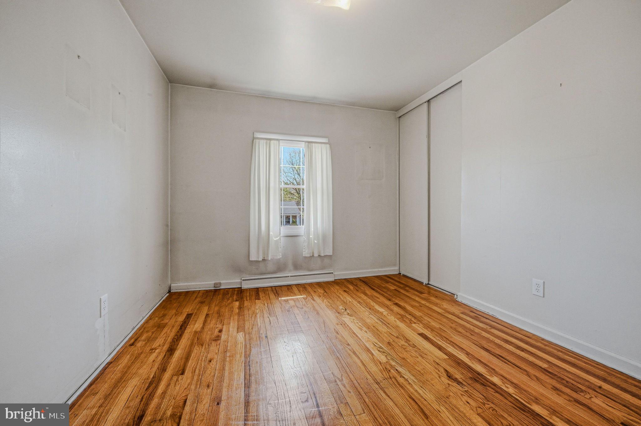 ASHBOURNE HILLS - Residential