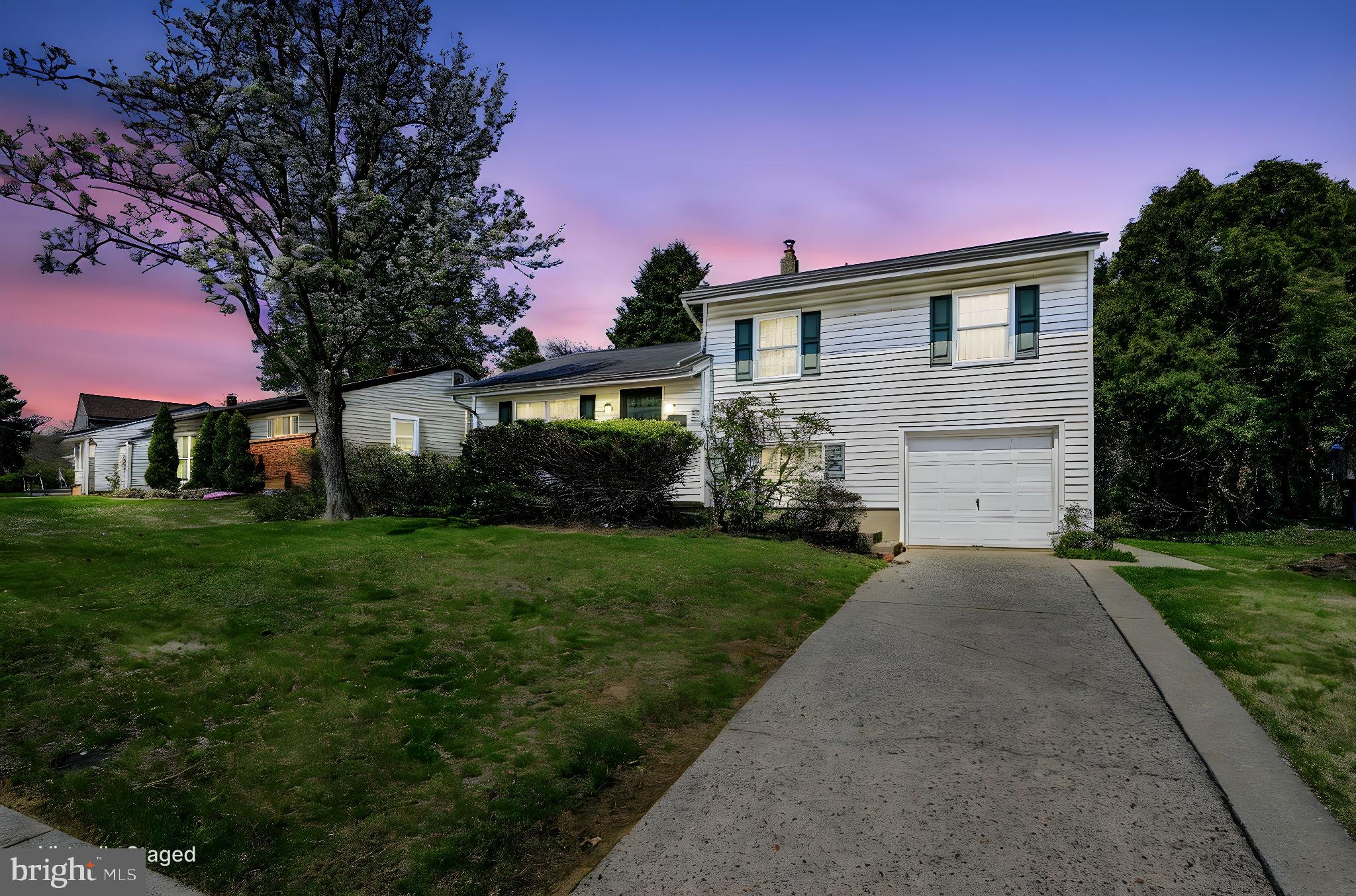 ASHBOURNE HILLS - Residential