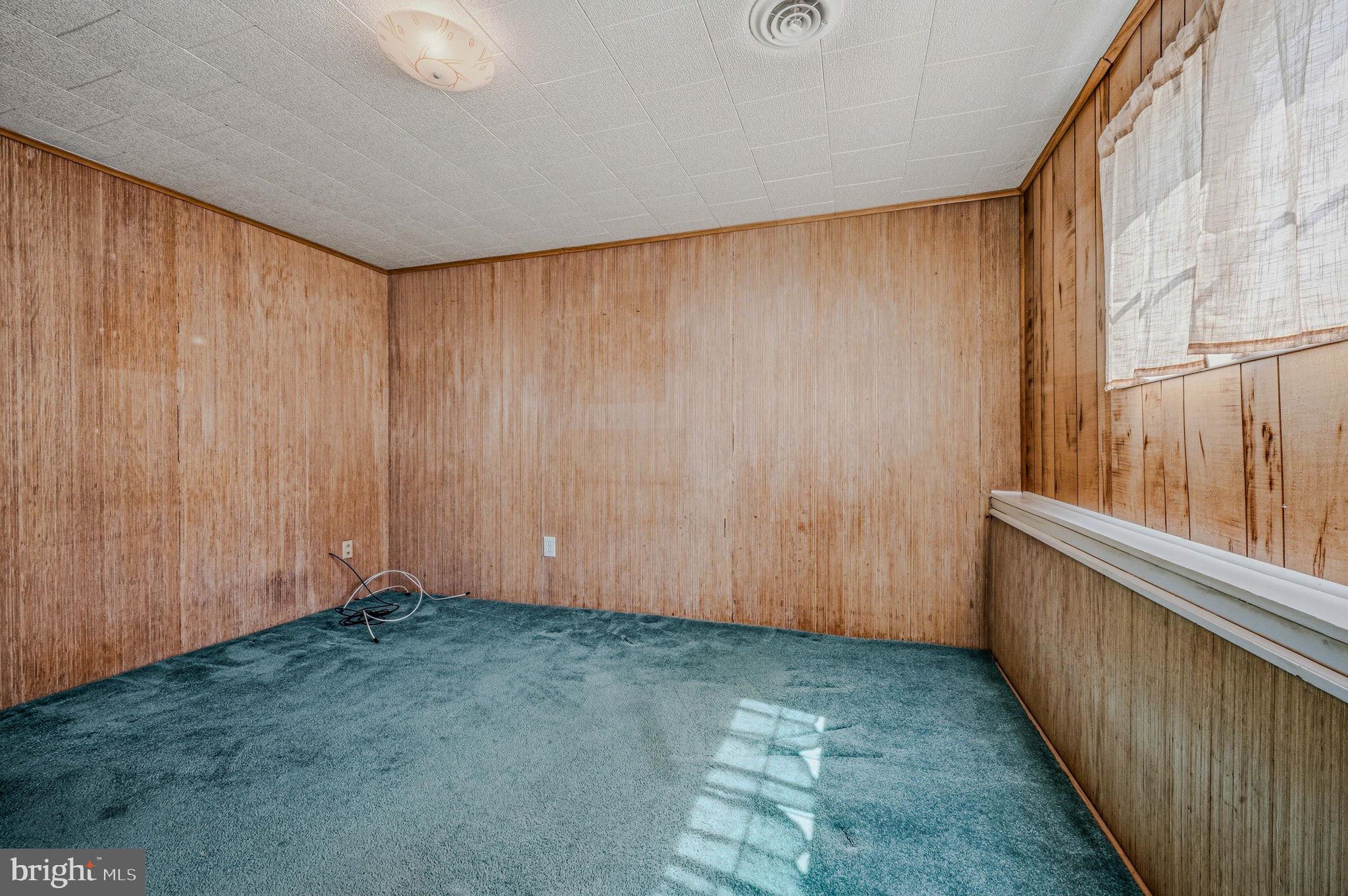 ASHBOURNE HILLS - Residential