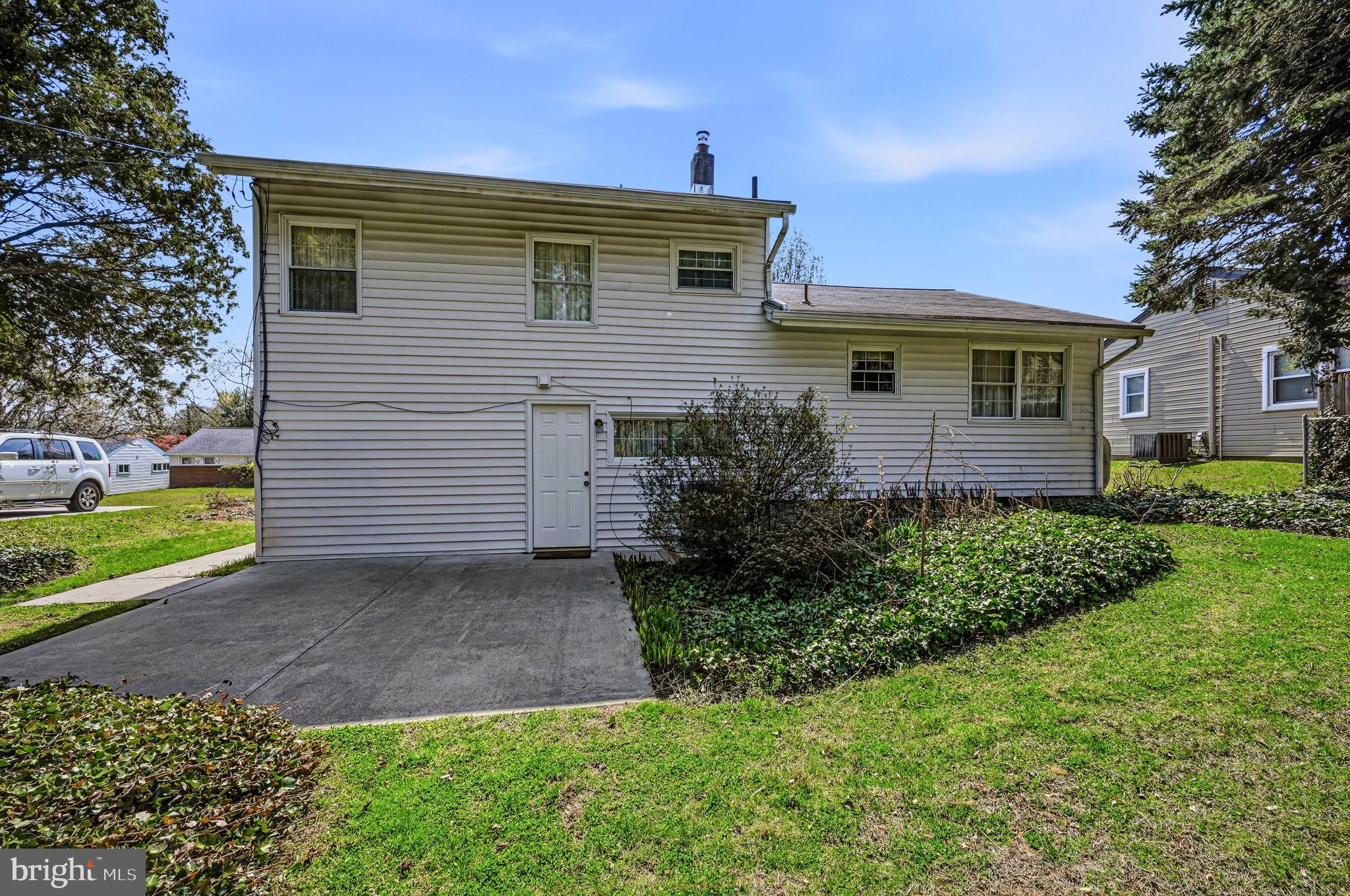 ASHBOURNE HILLS - Residential