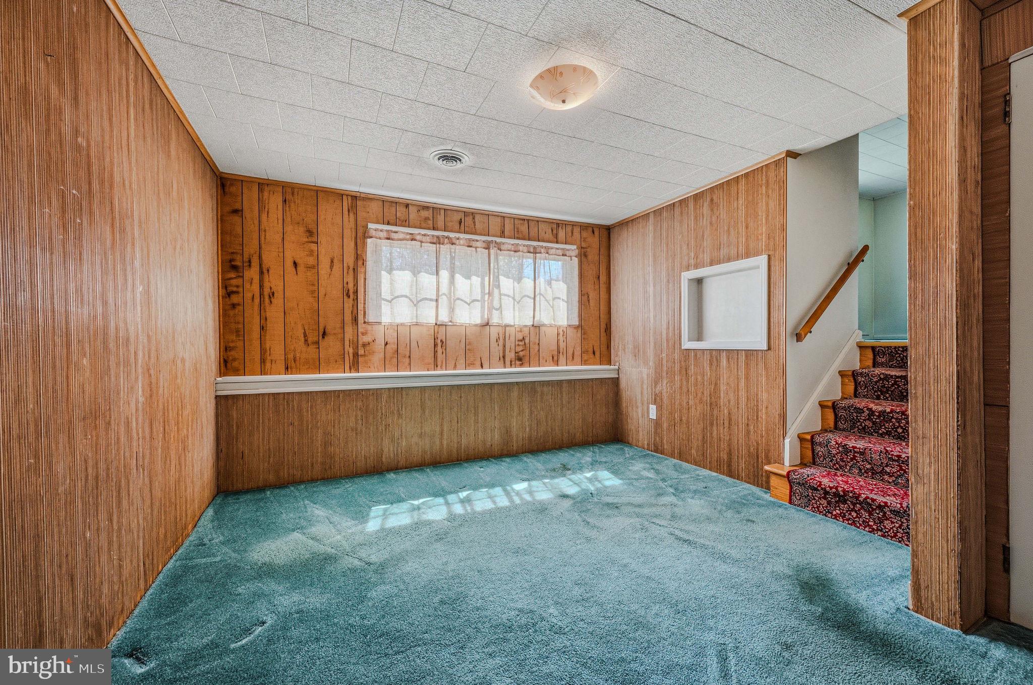 ASHBOURNE HILLS - Residential