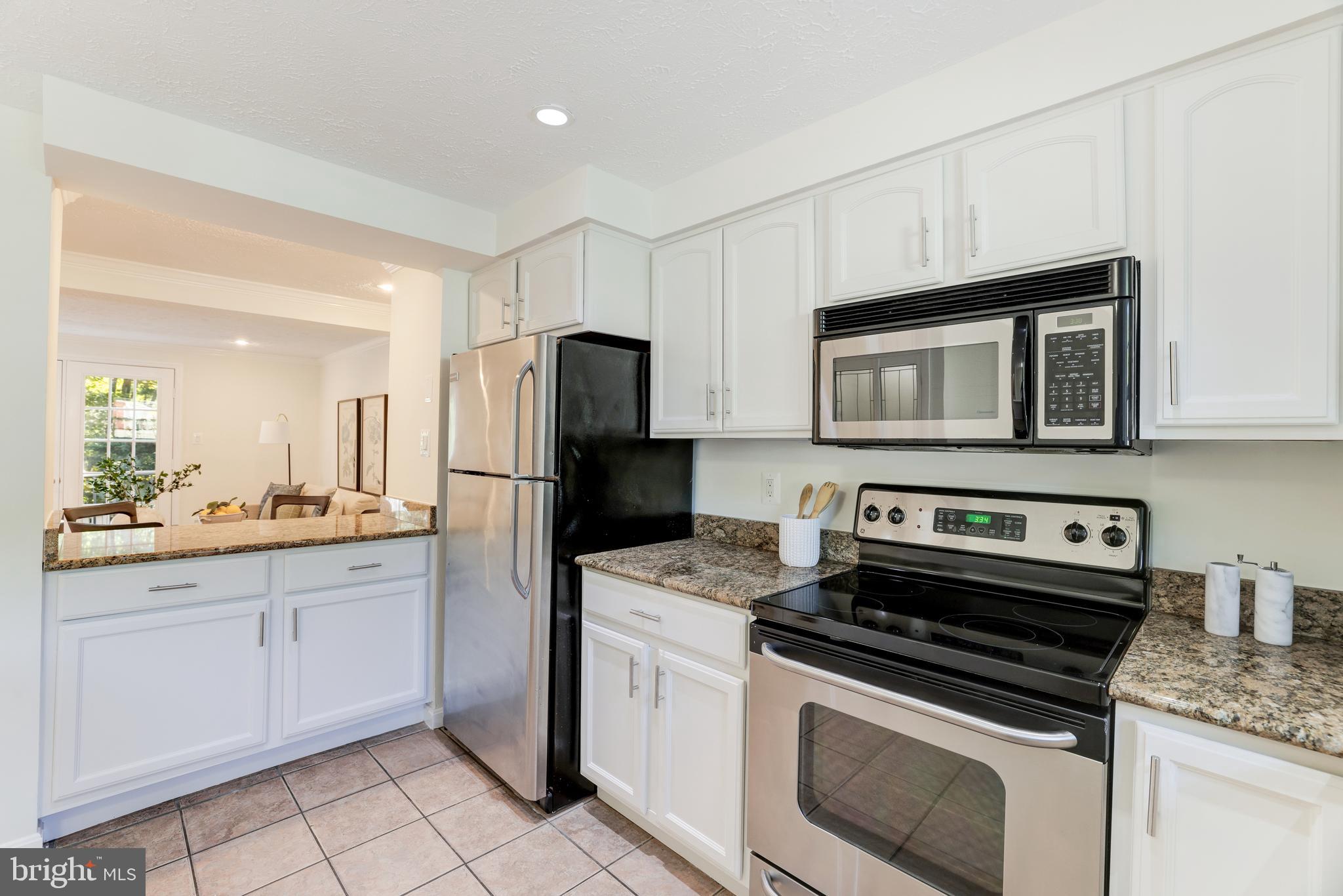 WHISPERHILL - Residential