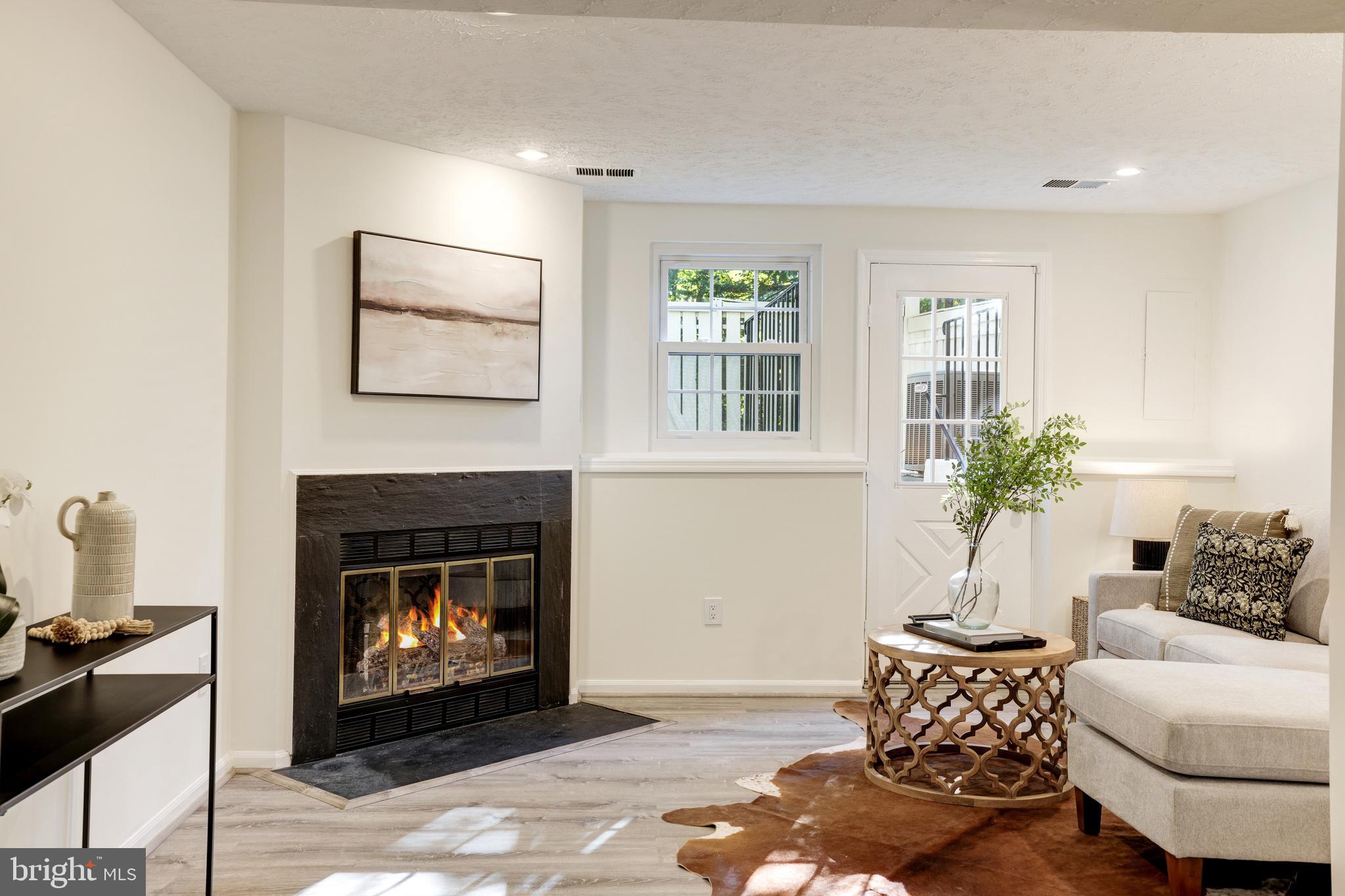 WHISPERHILL - Residential