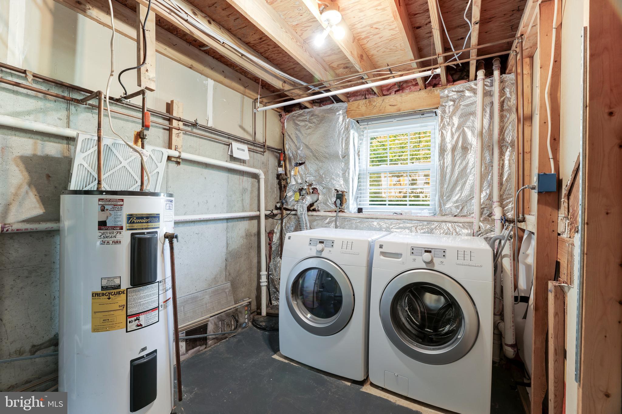 WHISPERHILL - Residential