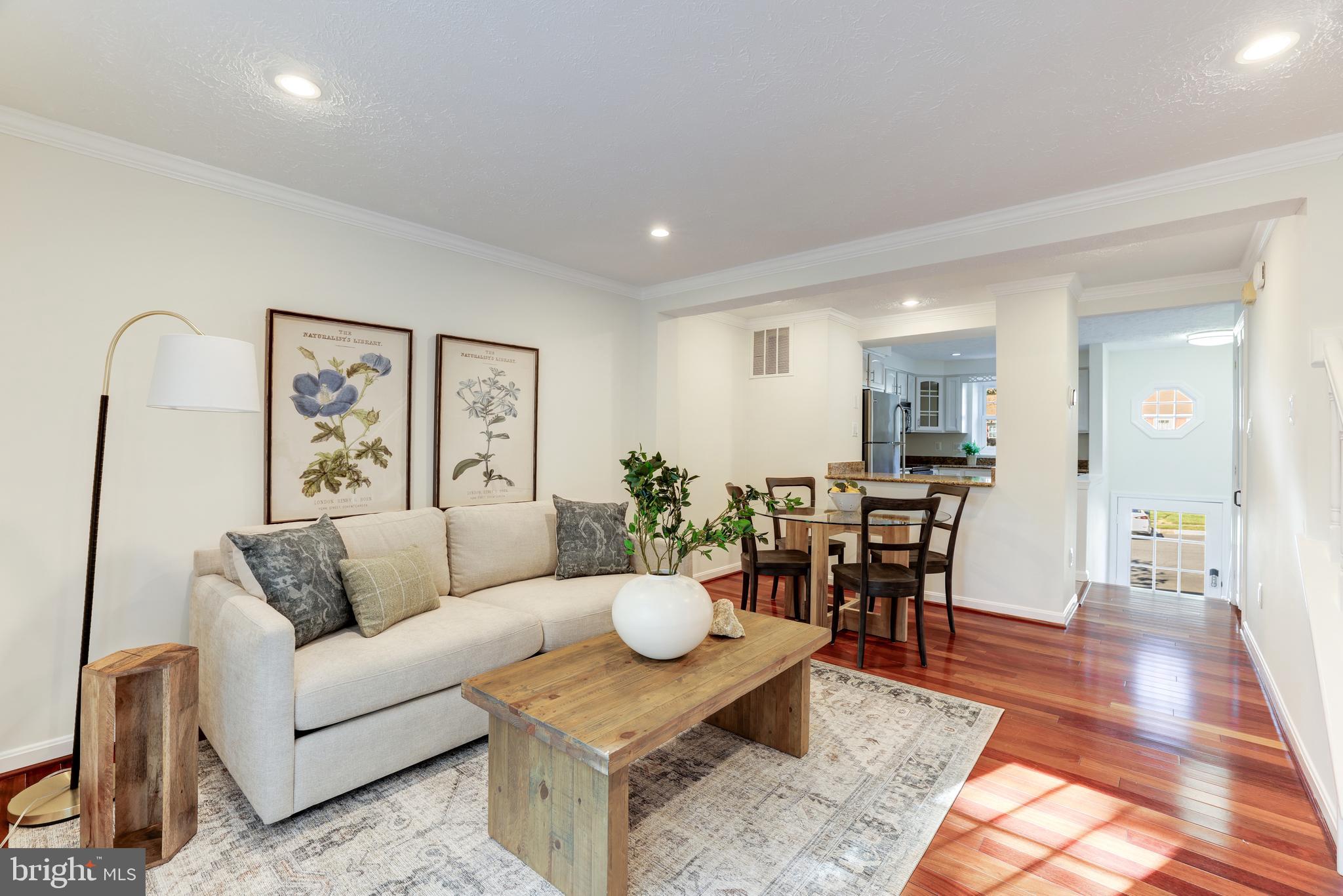 WHISPERHILL - Residential