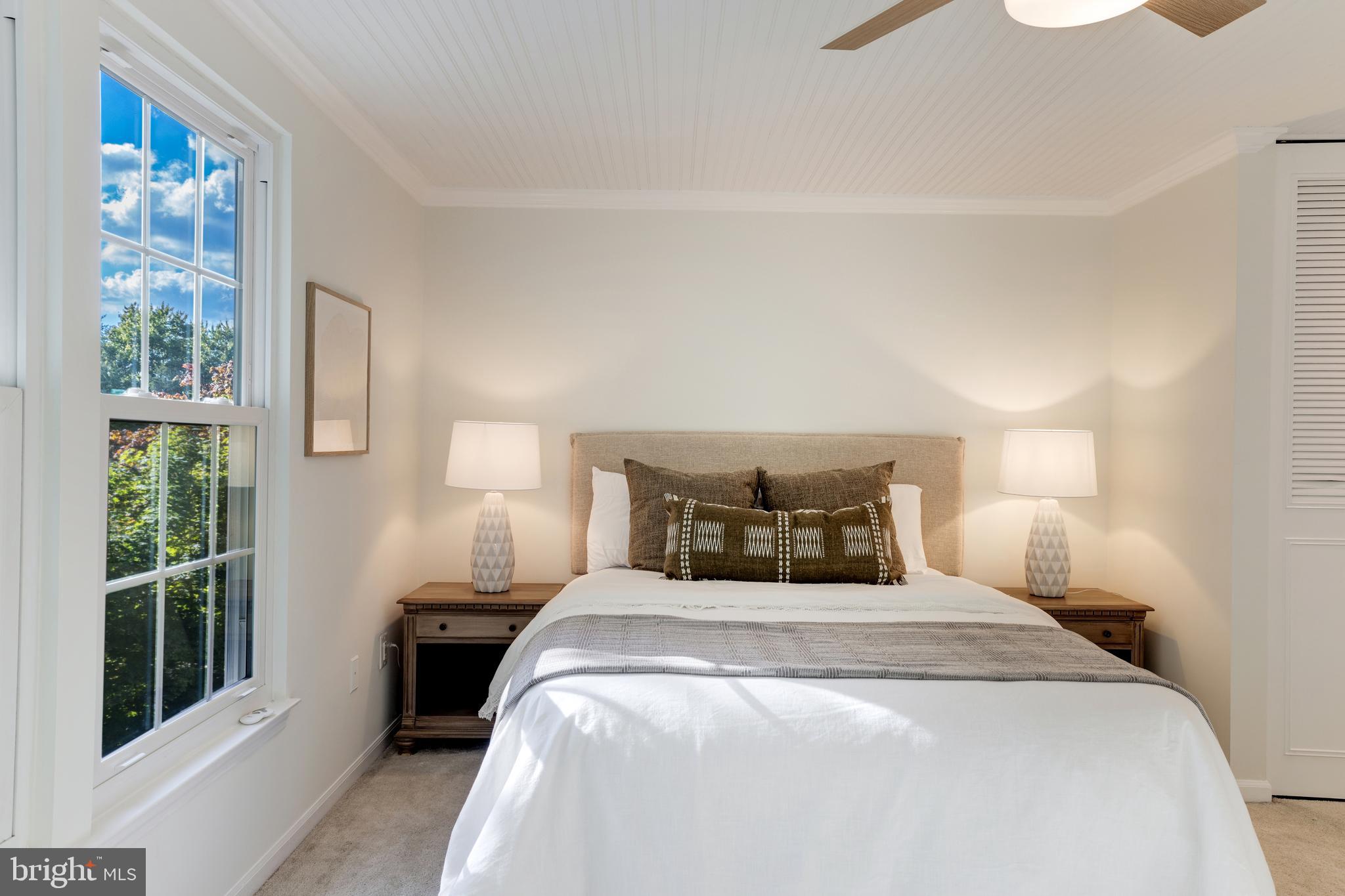 WHISPERHILL - Residential