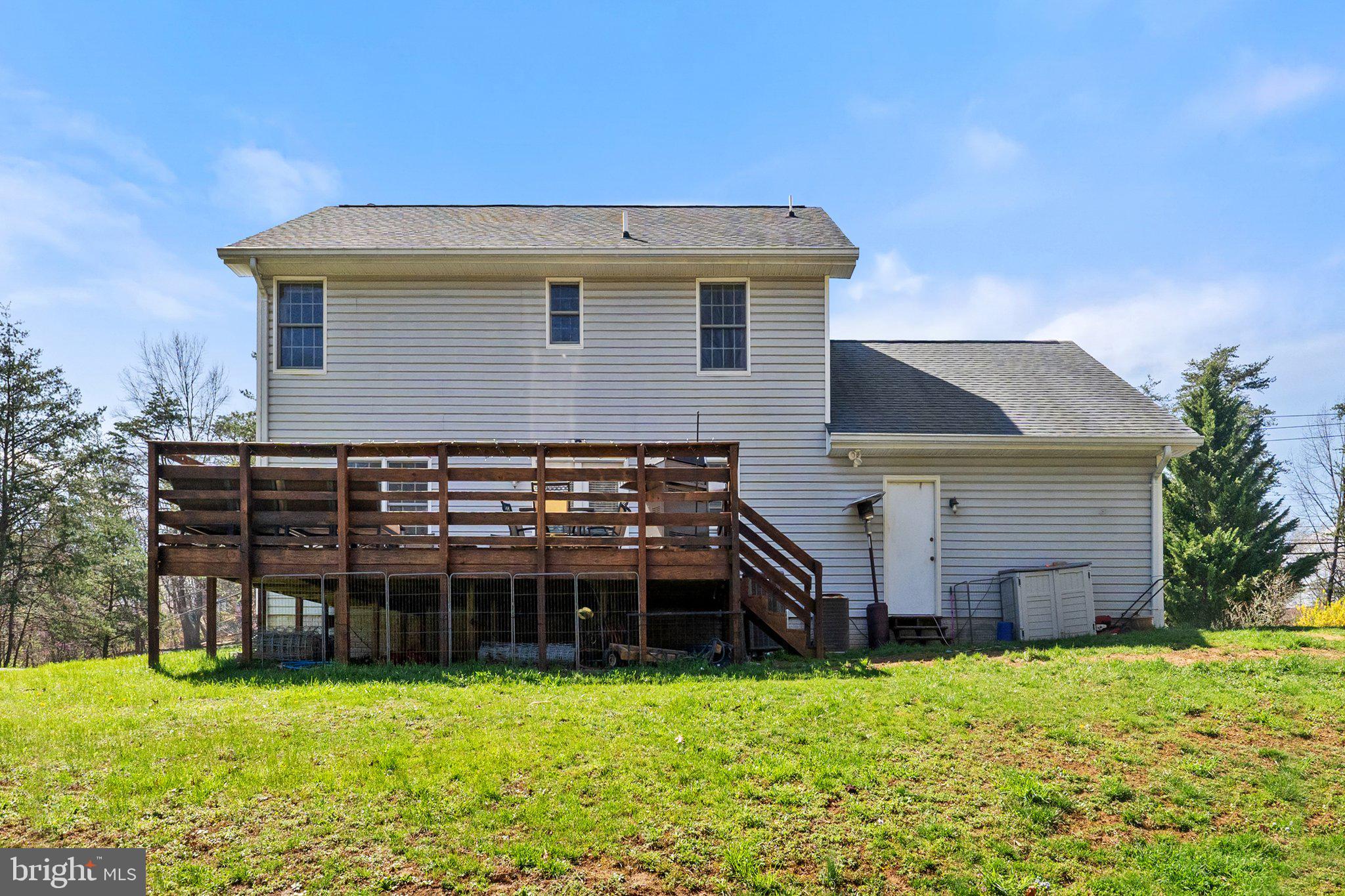 LAKE HOLIDAY ESTATES - Residential