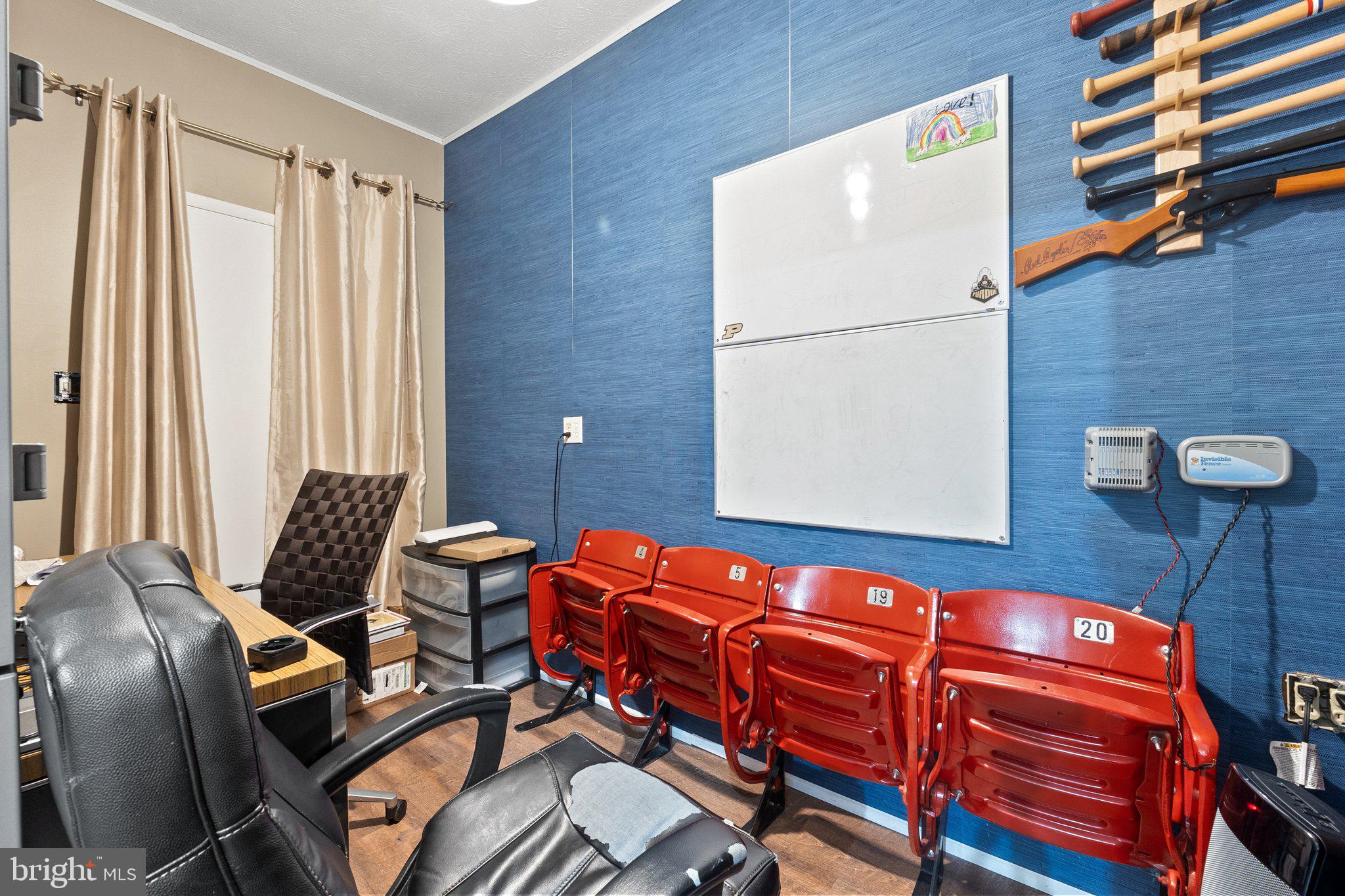 LAKE HOLIDAY ESTATES - Residential