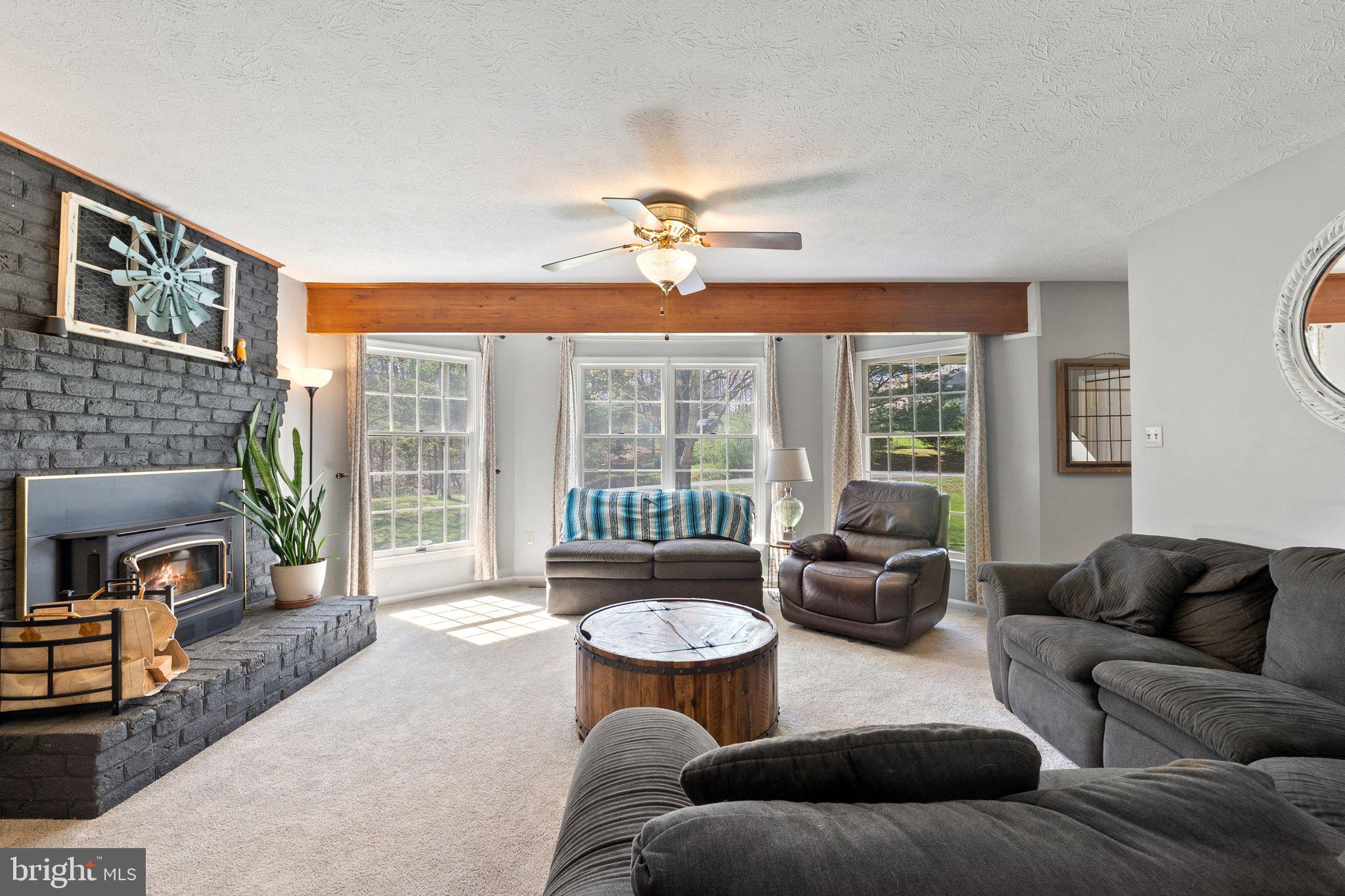 LAKE HOLIDAY ESTATES - Residential