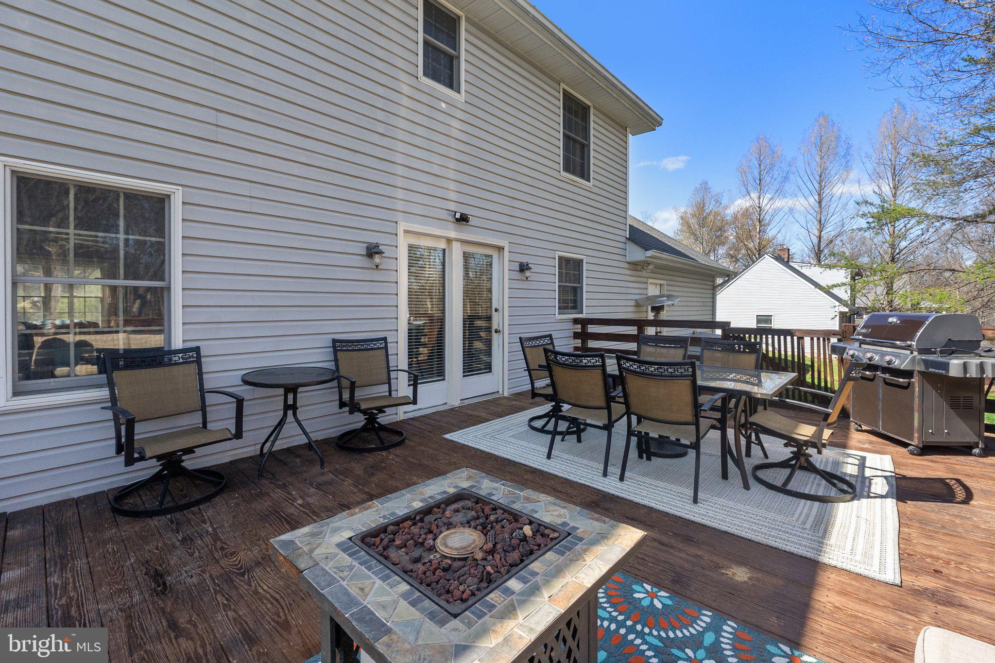 LAKE HOLIDAY ESTATES - Residential