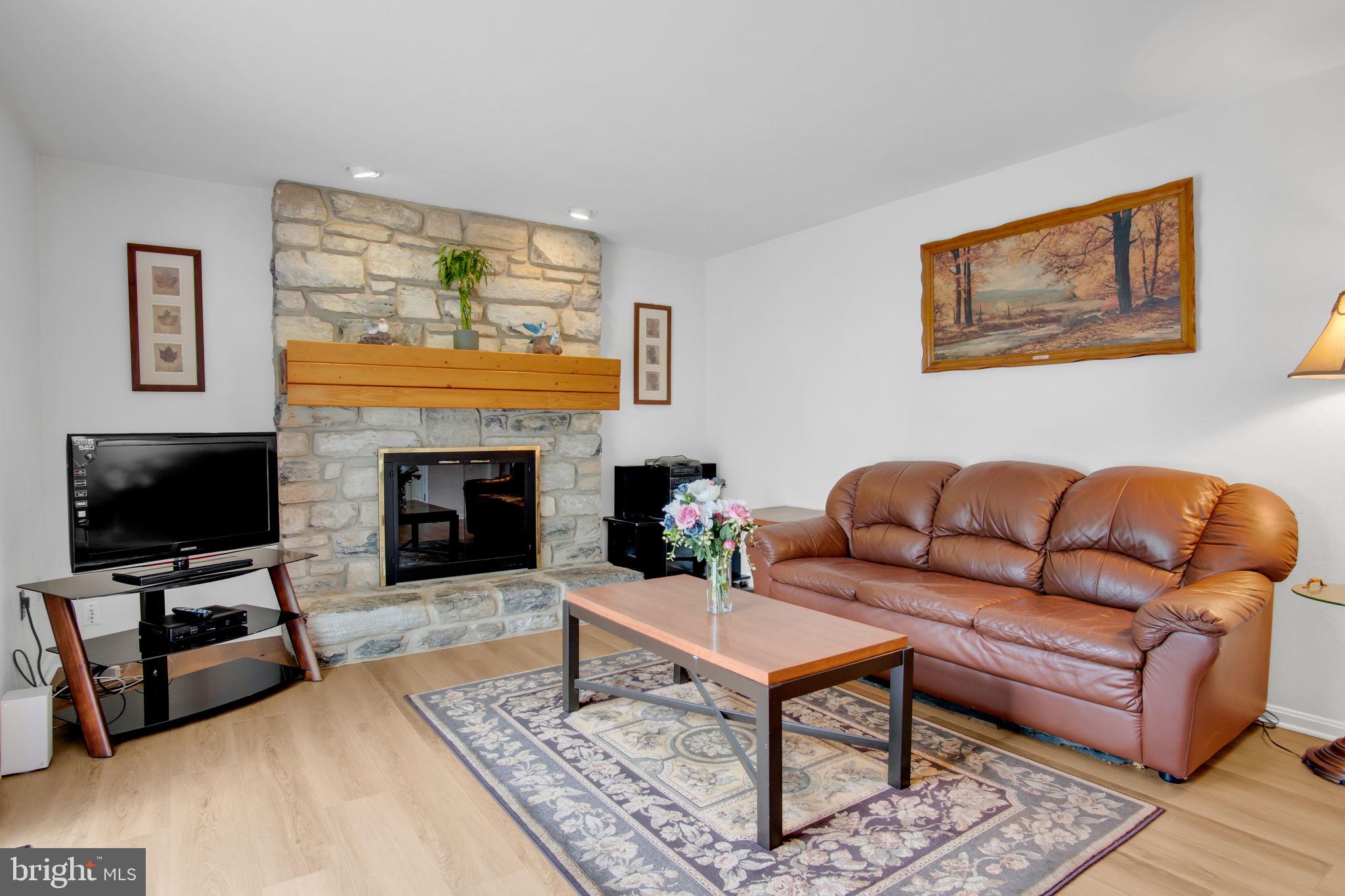 SOUTHPOINT - Residential