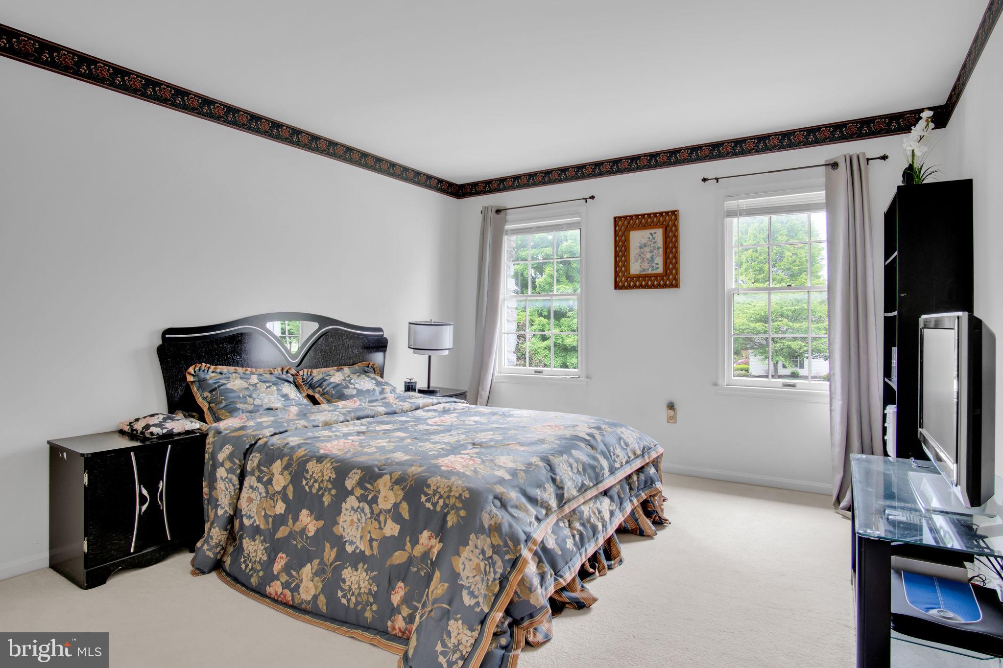 SOUTHPOINT - Residential