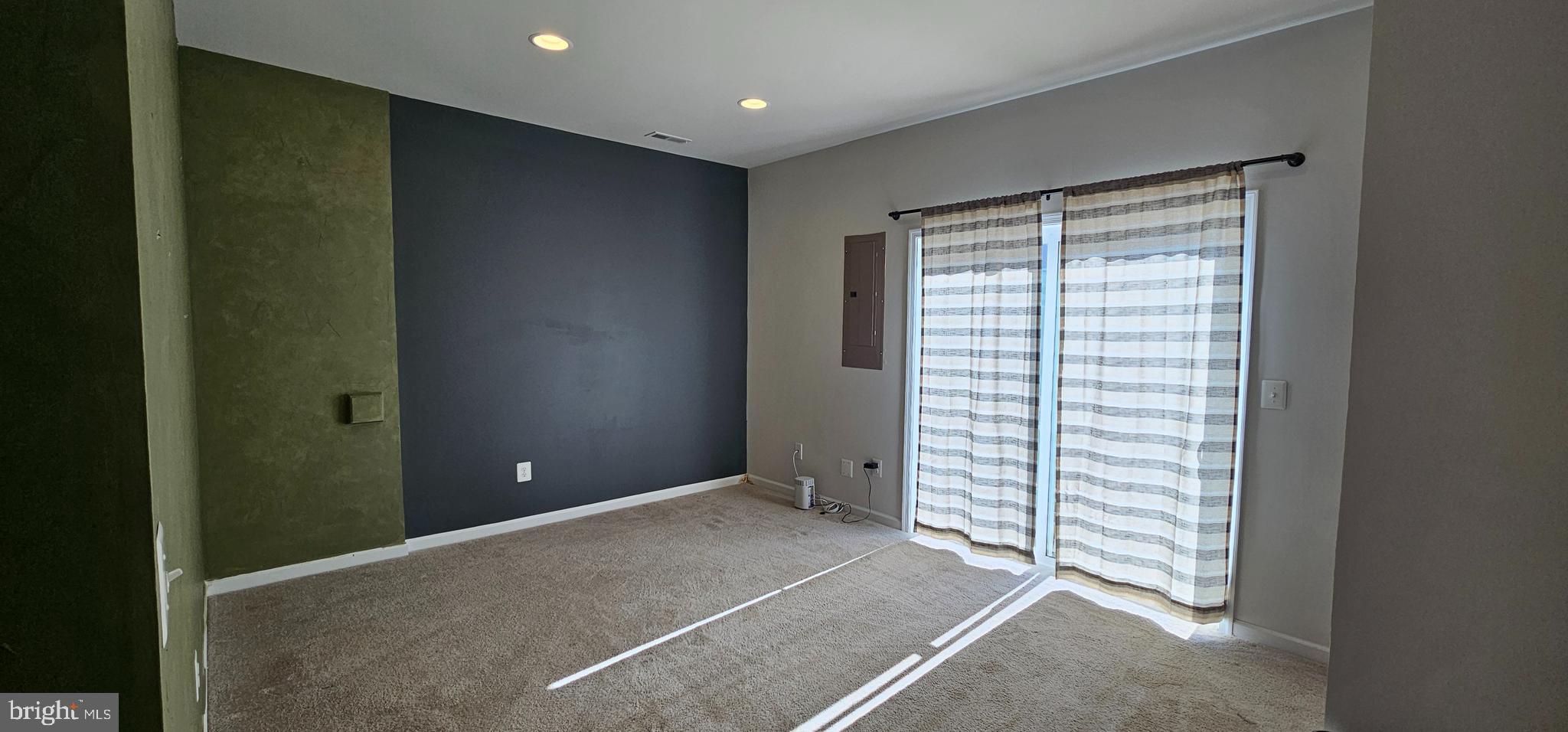 SNOWDEN BRIDGE - Residential Lease