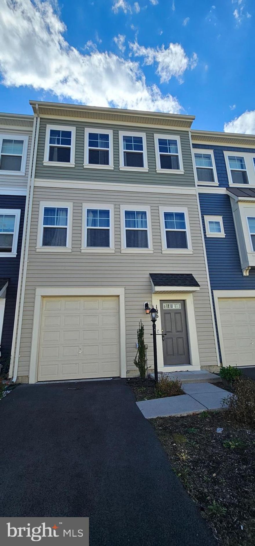 Beautifully updated townhome in the sought-after Snowden Bridge community!  Home features three finished levels, basement opens to fenced backyard. Eat-in kitchen opens to spacious living room. Laundry conveniently located upstairs with bedrooms 

Residents of Snowden Bridge enjoy resort-style amenities, including an outdoor pool, indoor sports complex with tennis and basketball, dog park, playgrounds, walking trails, and more. Ideally located minutes from I-81, Route 7, shopping, and dining.

This move-in ready home combines space, style, and community schedule your showing today!