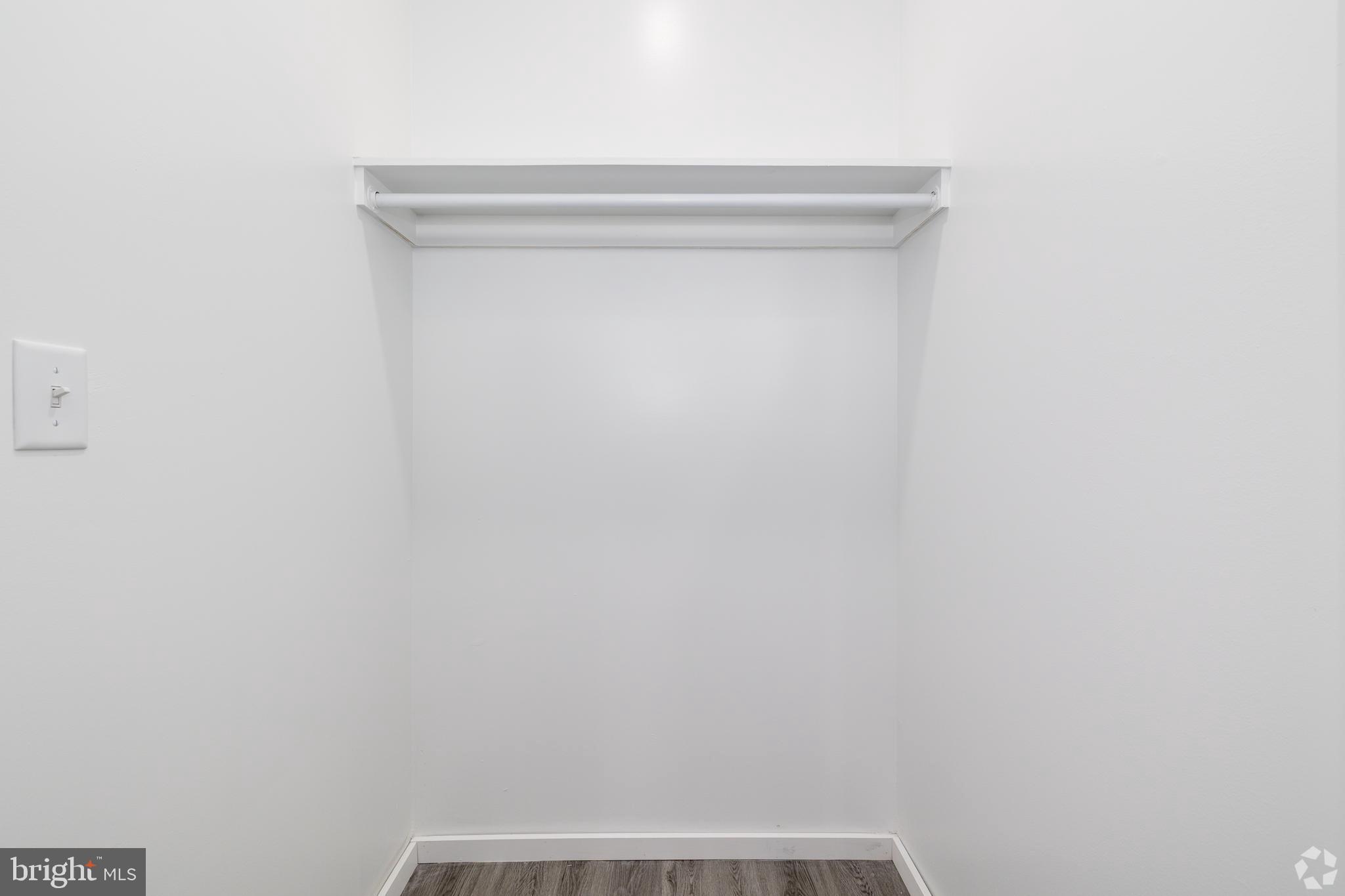 CENTER CITY - Residential Lease