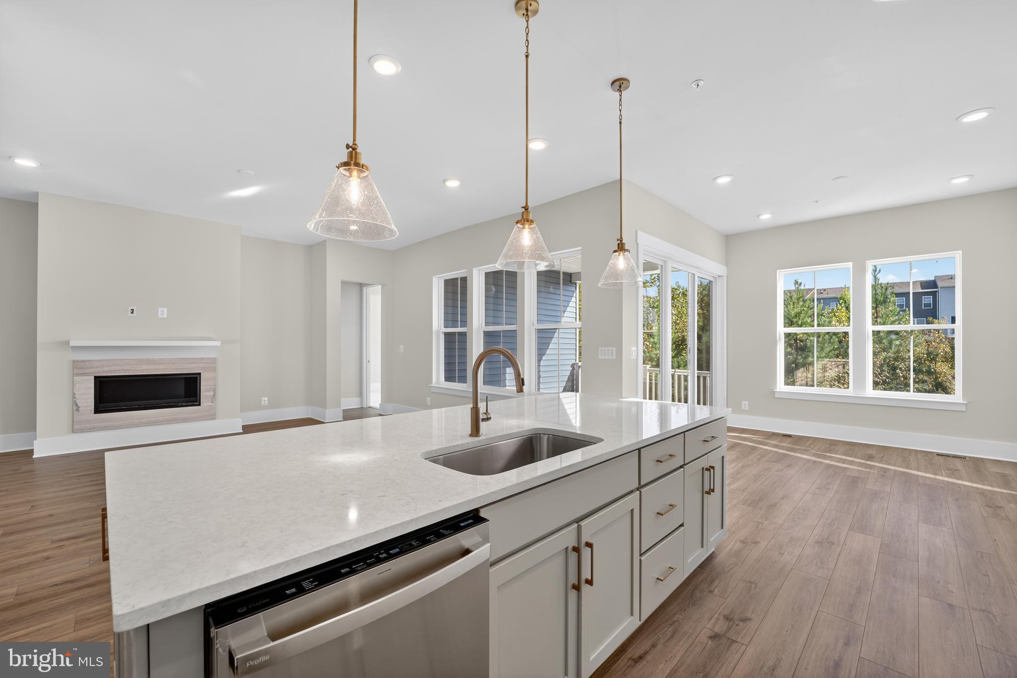 9603 VICTORIA PARK DRIVE