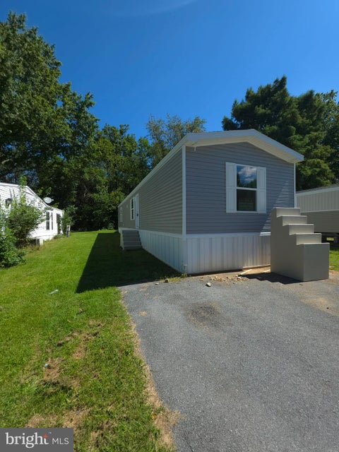 Mobile Home For Sale - 333 Bahama Circle<br/> CARLISLE, PA 17015