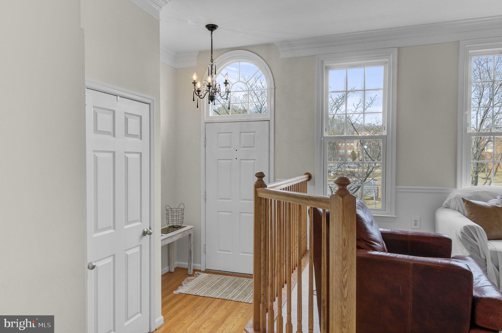 7693 LAVENHAM LANDING