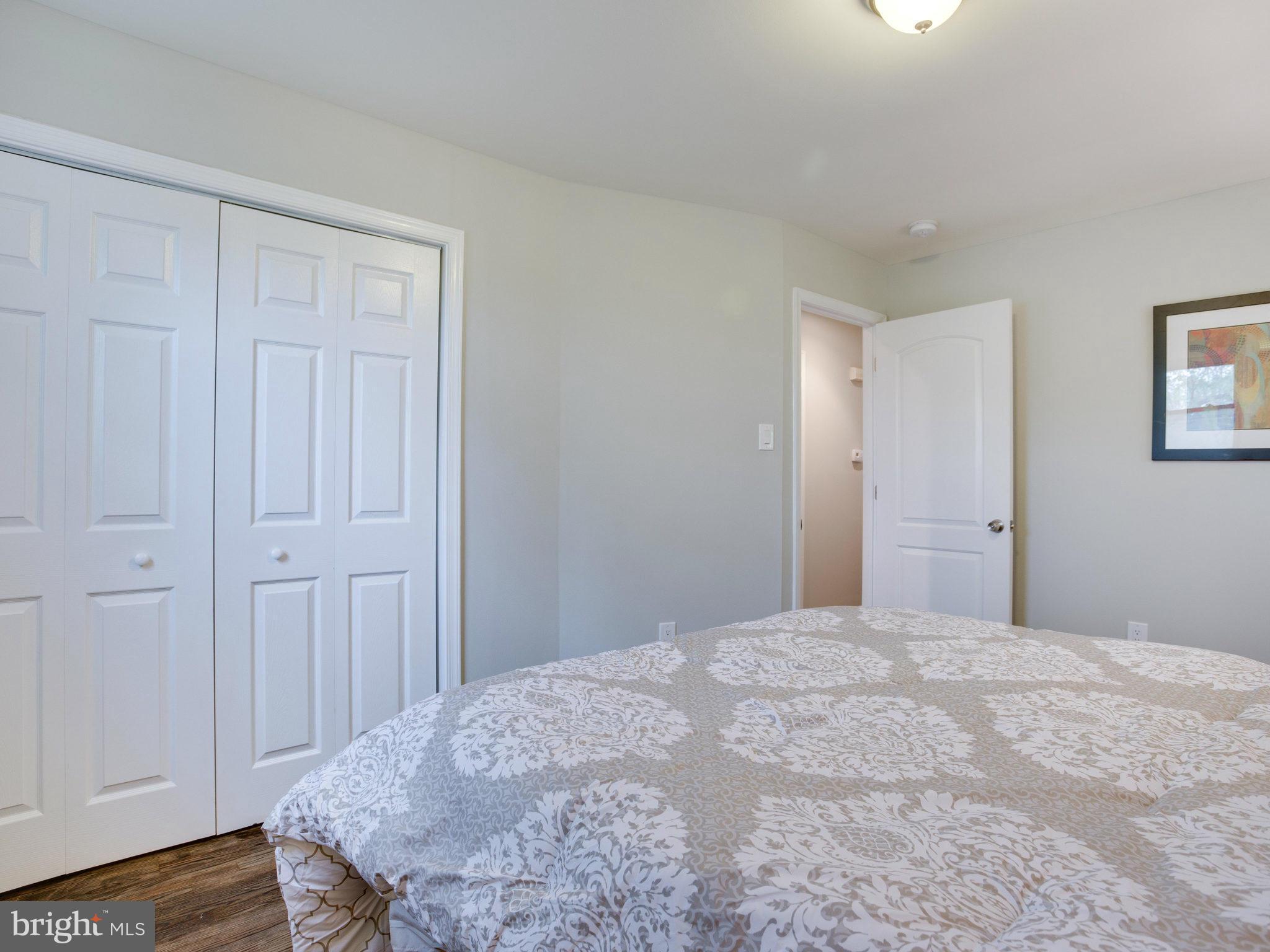 CRESTVIEW MANOR - Residential